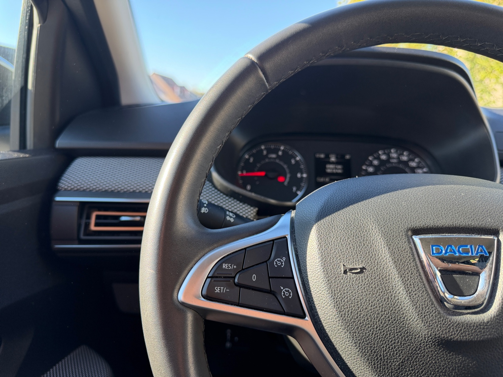 Dacia Sandero 17