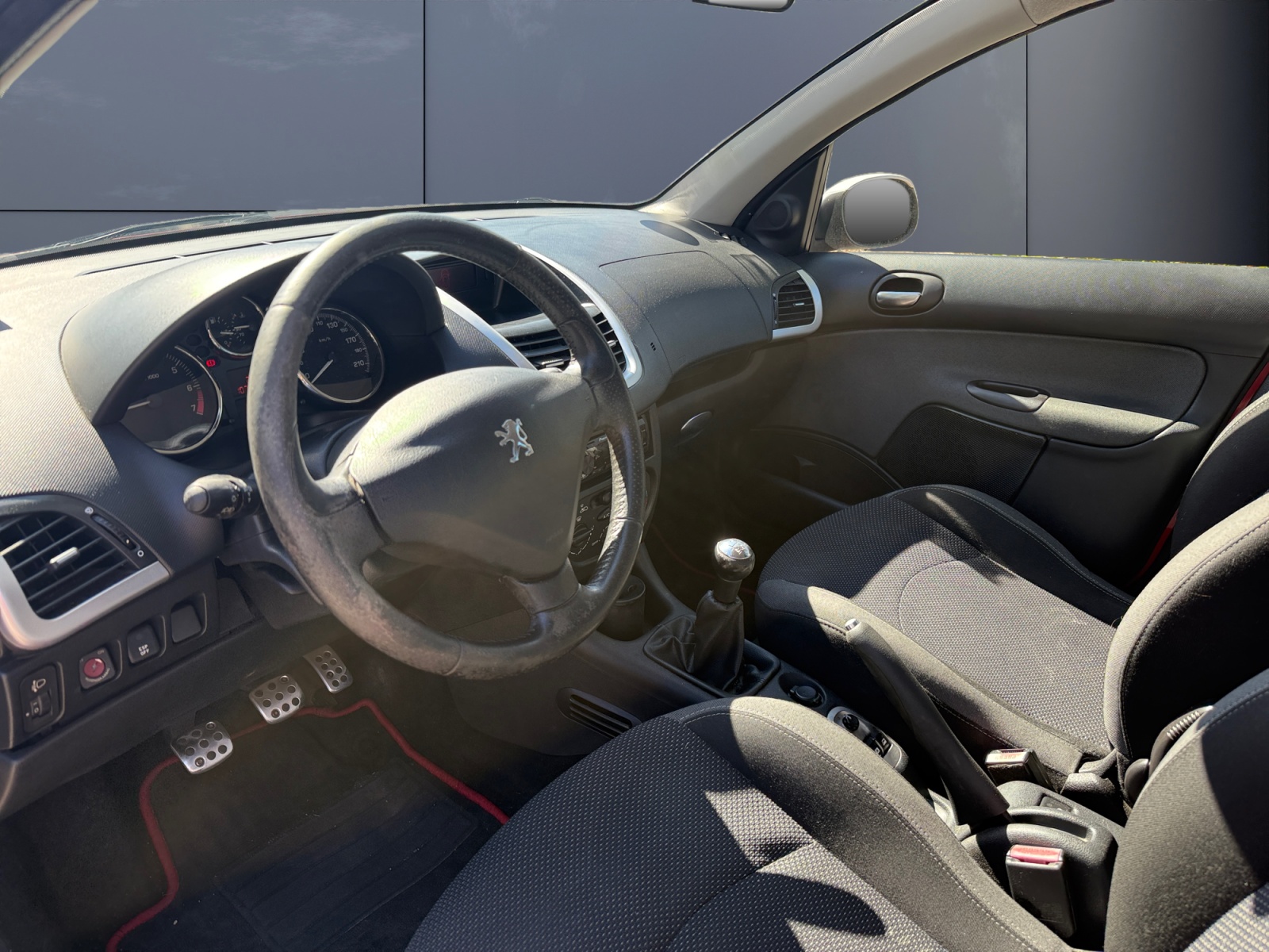 Peugeot 206 Plus 8