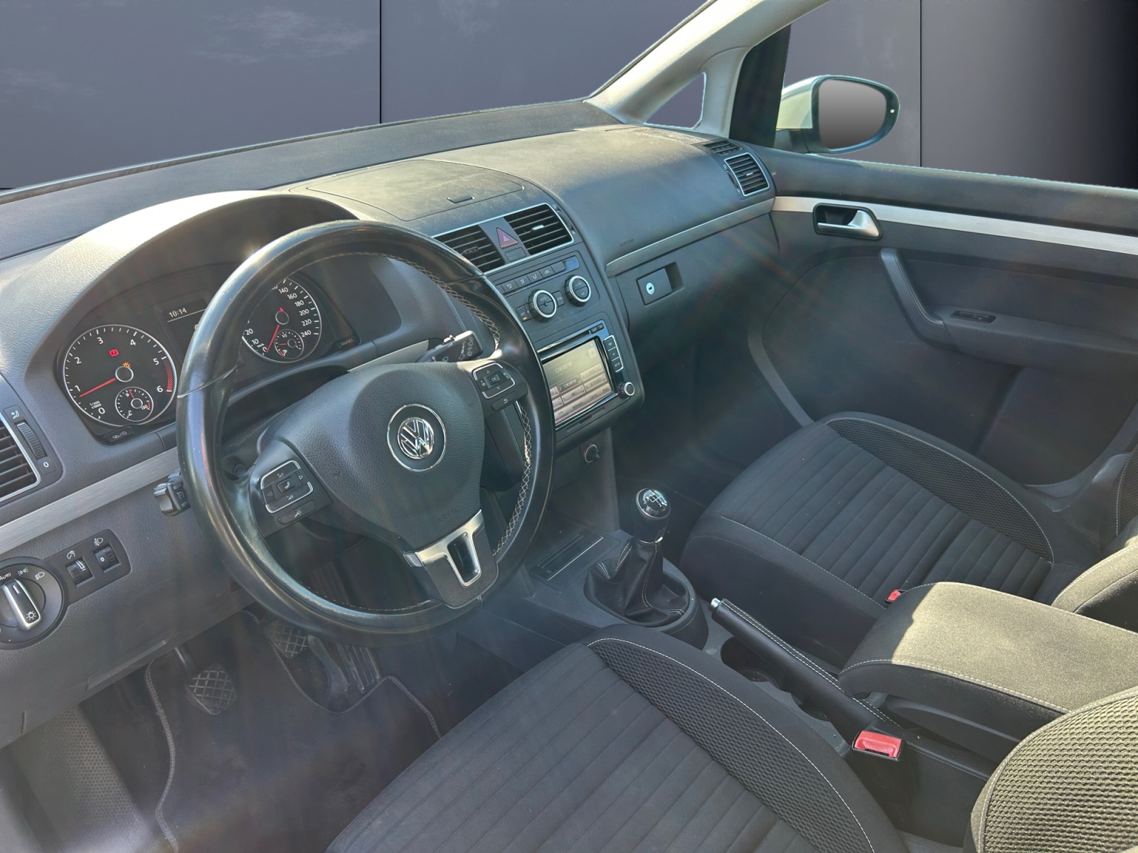 Volkswagen Touran 8