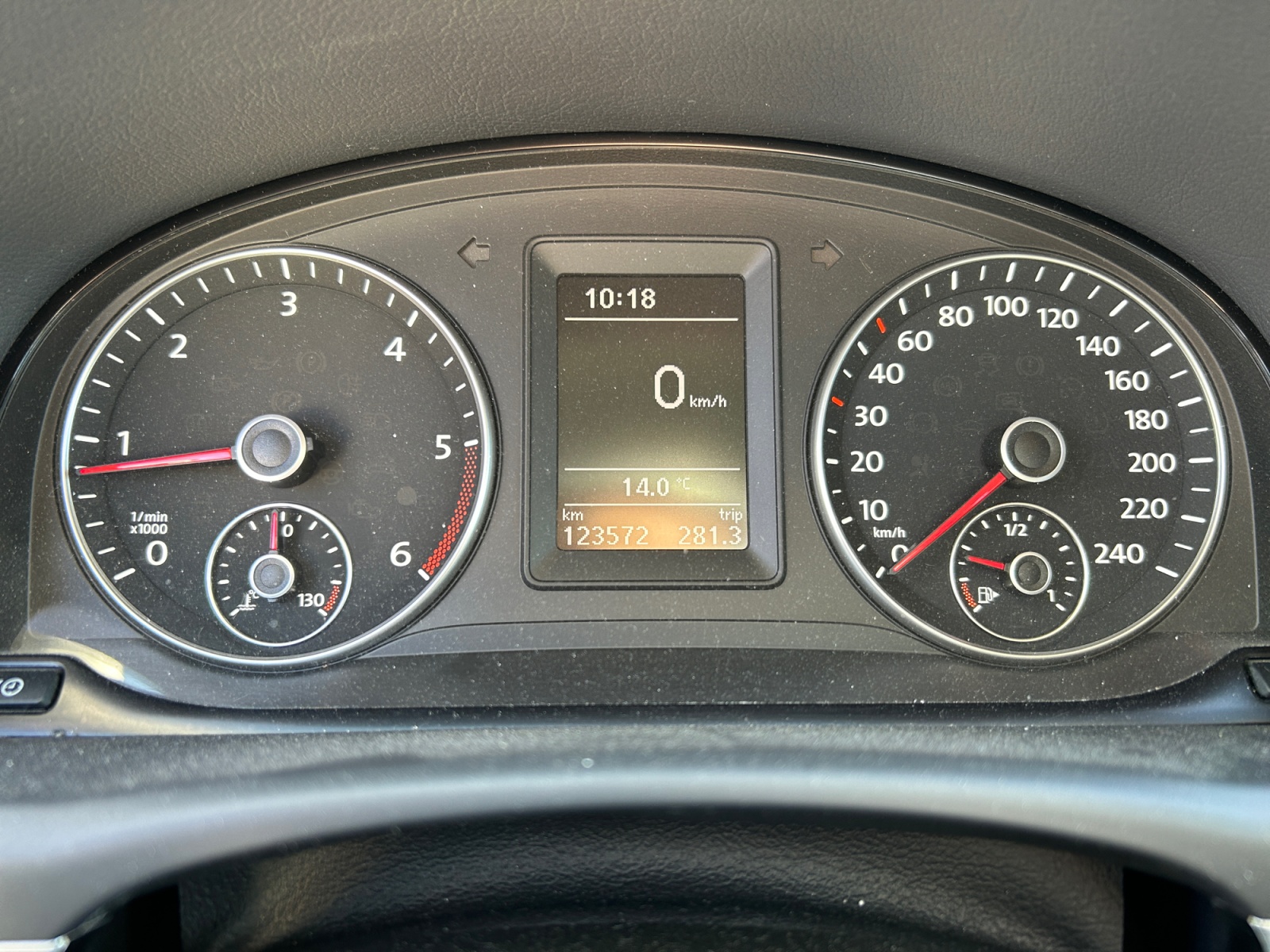 Volkswagen Touran 16