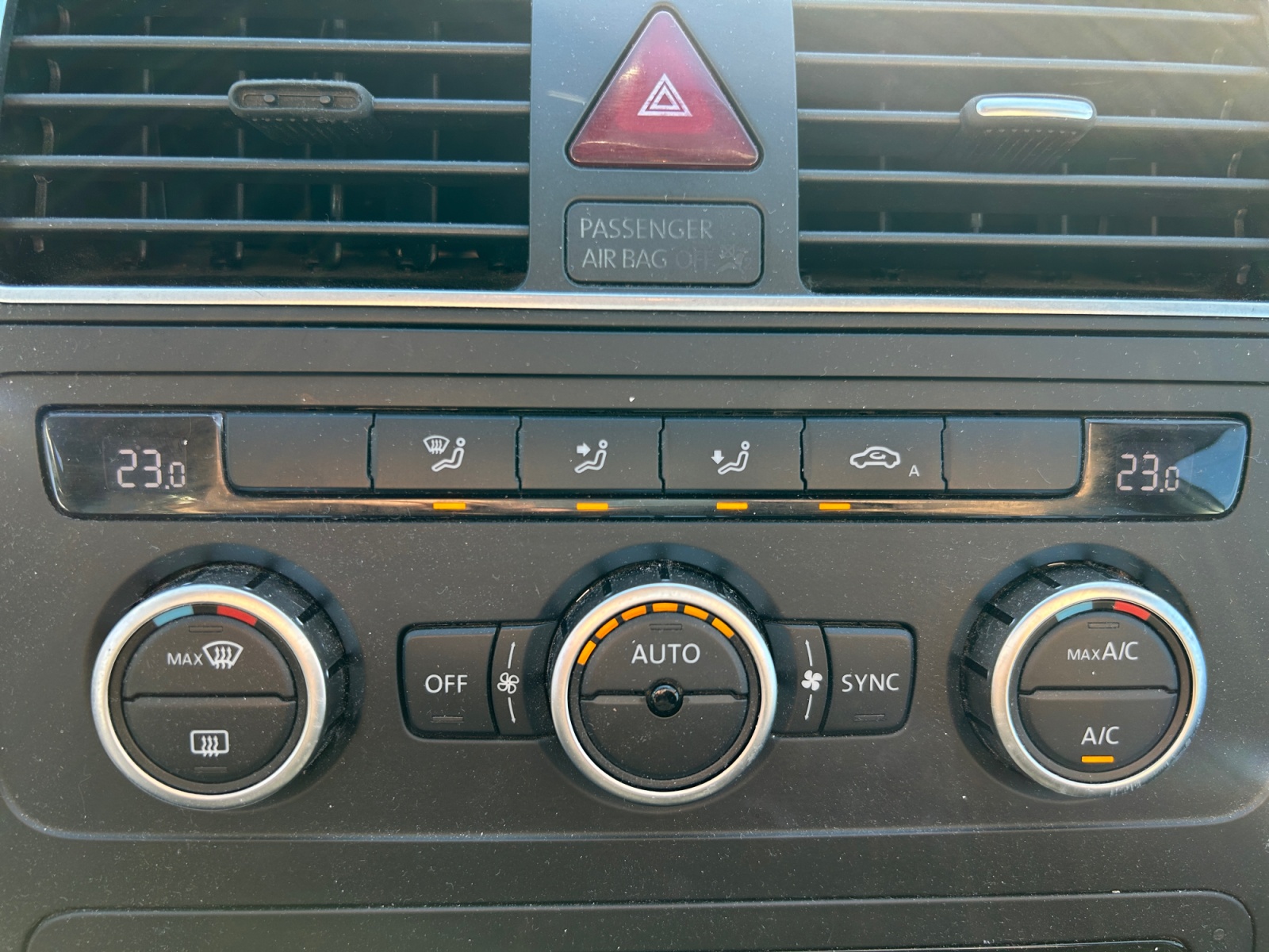 Volkswagen Touran 24