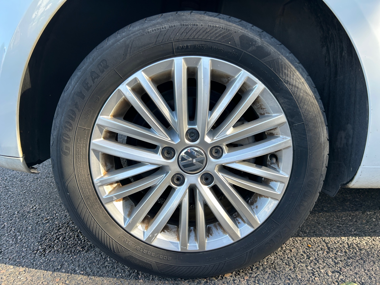 Volkswagen Touran 32