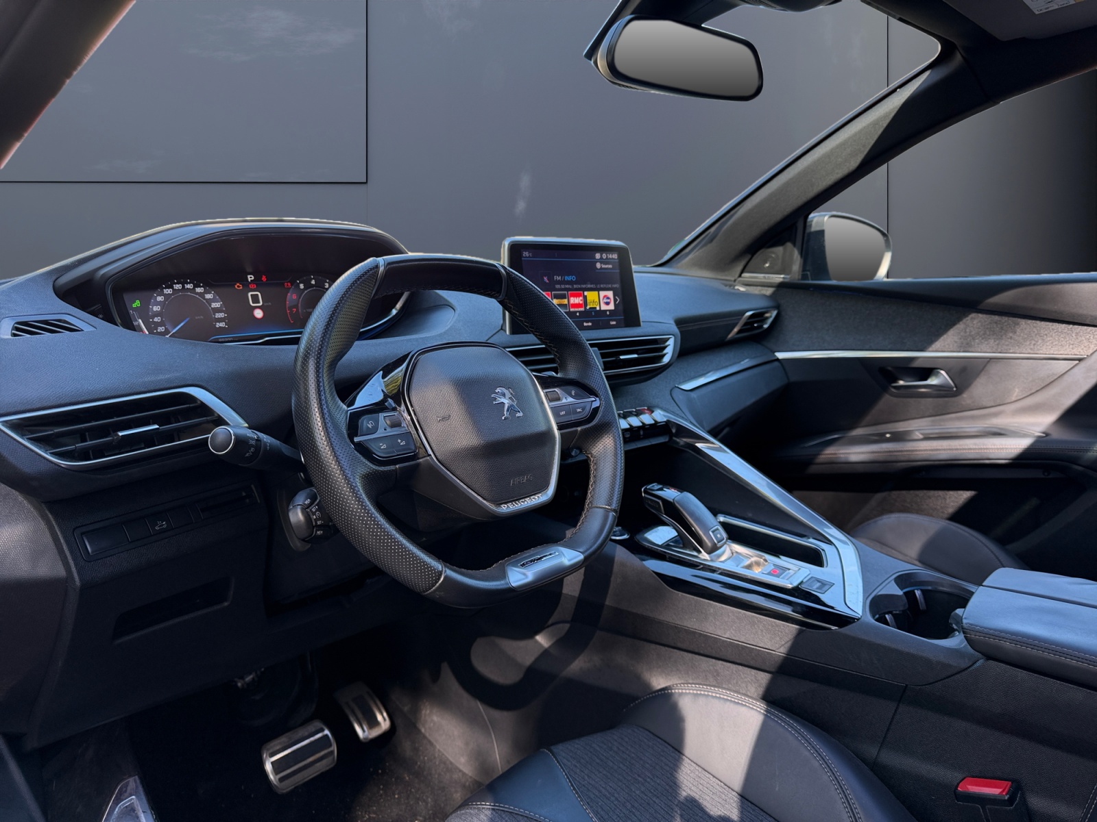 Peugeot 3008 8