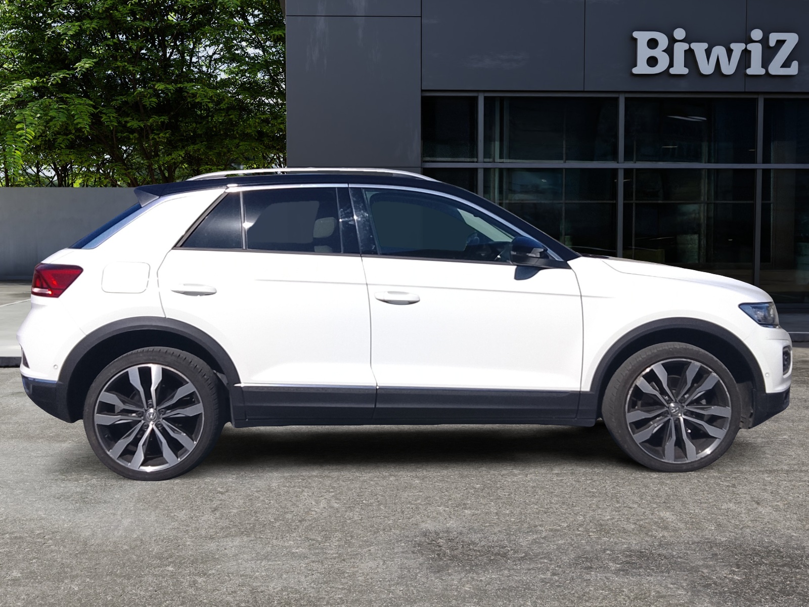 Volkswagen T-Roc 5