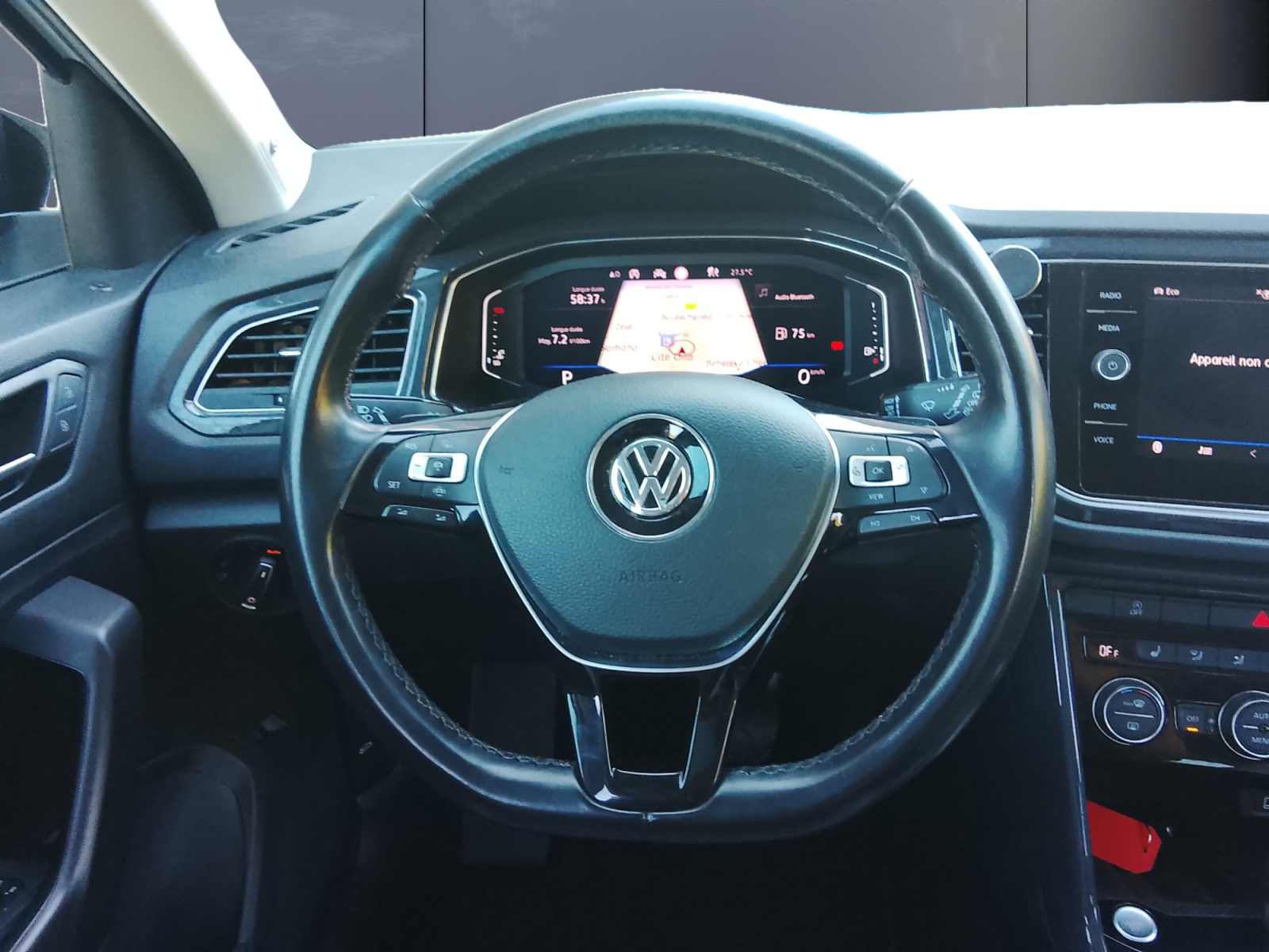 Volkswagen T-Roc 15