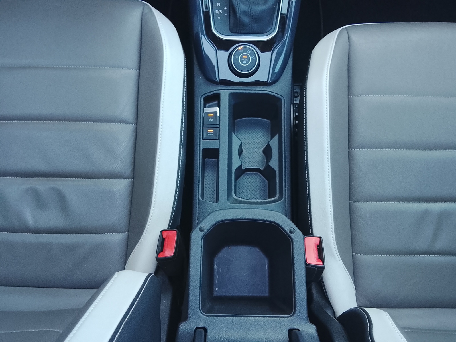 Volkswagen T-Roc 18