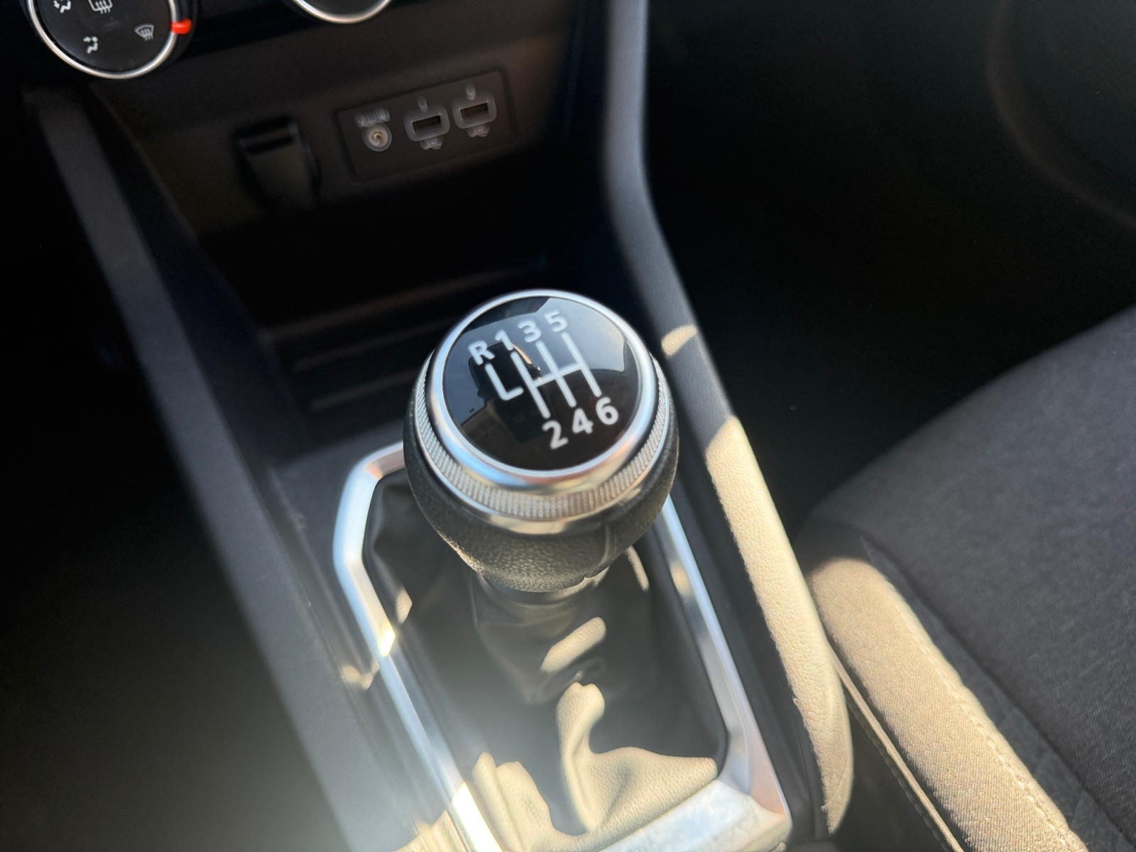 Renault Clio 19