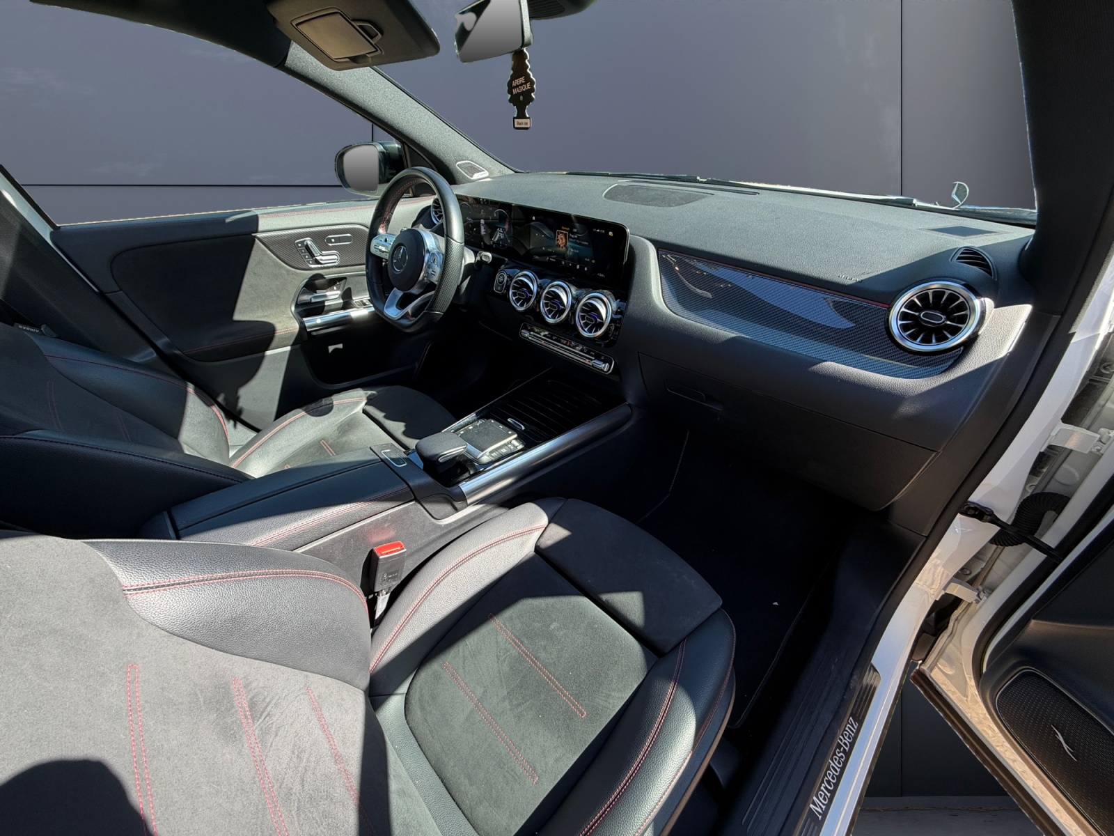Mercedes-Benz Gla 12