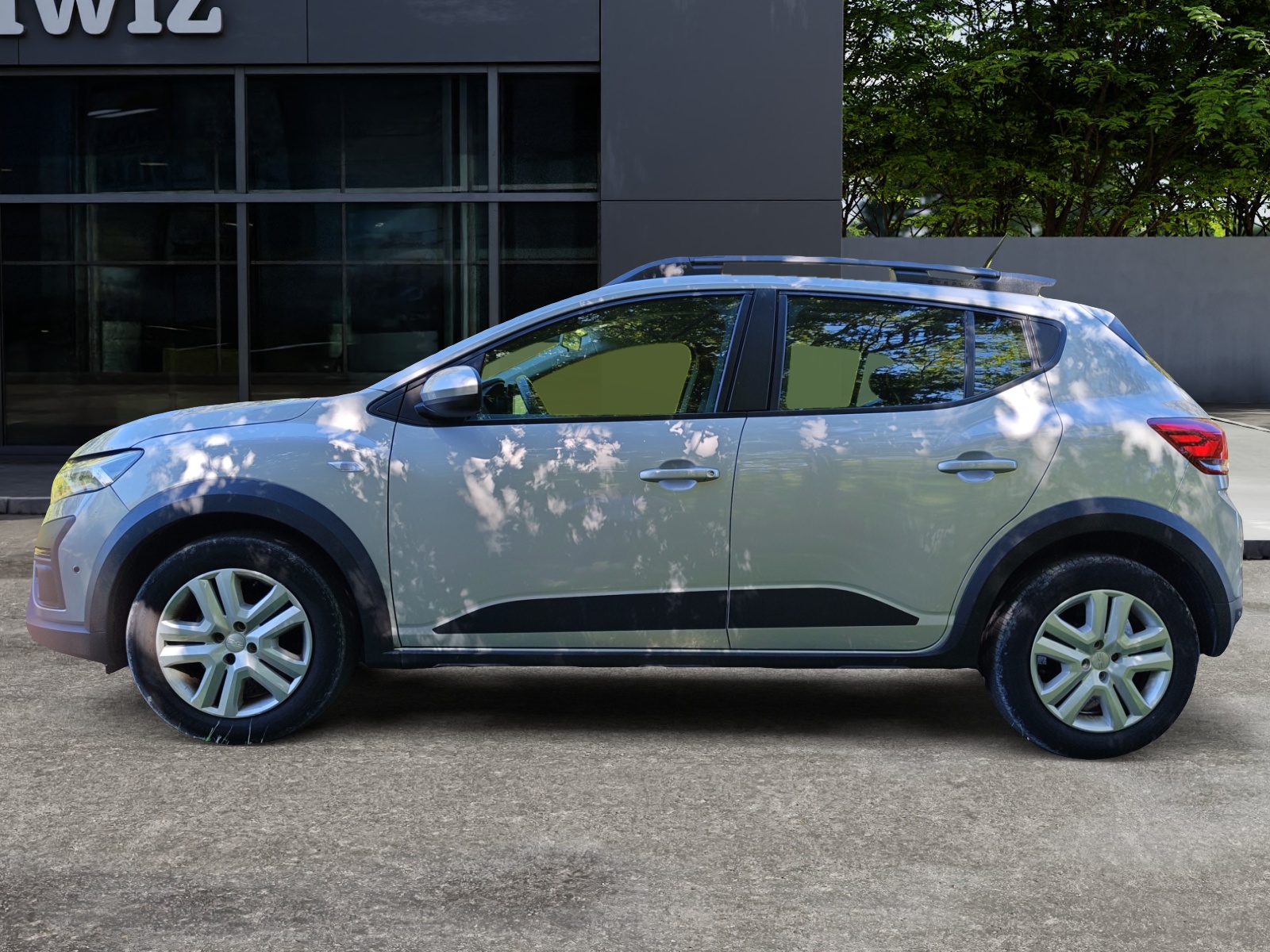Dacia Sandero 1