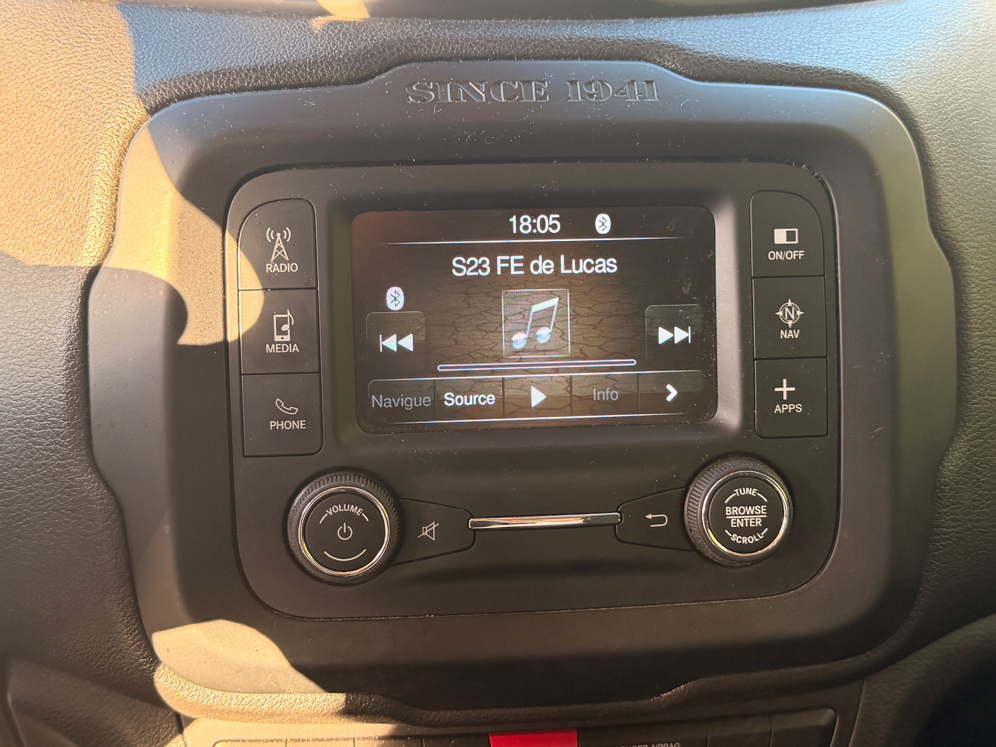 Jeep Renegade 23