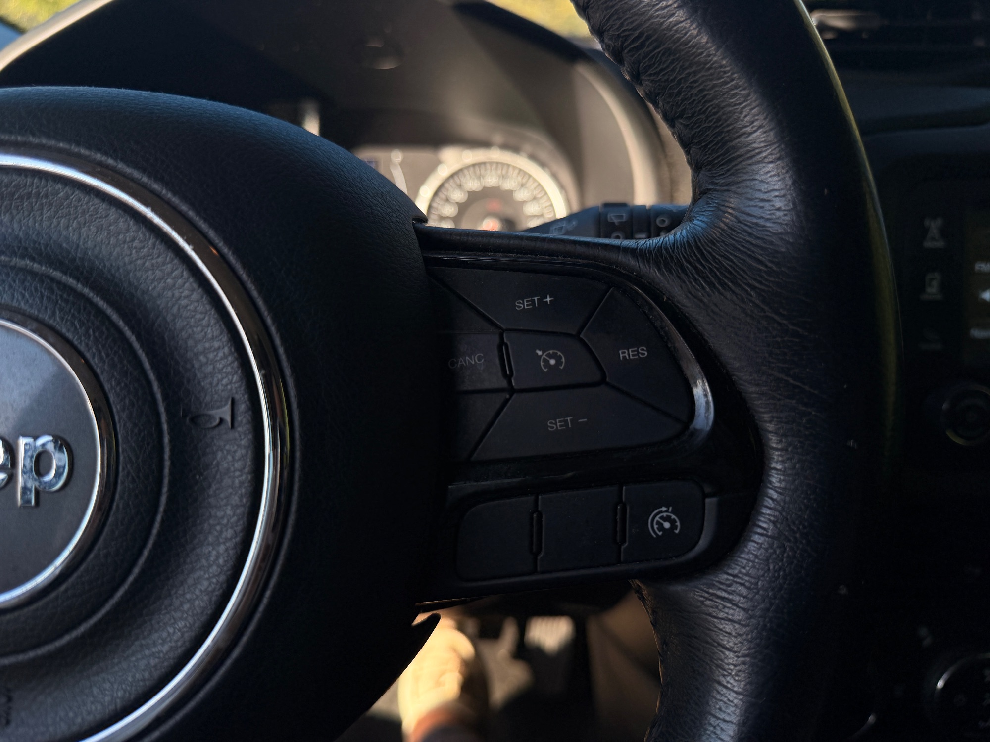 Jeep Renegade 26