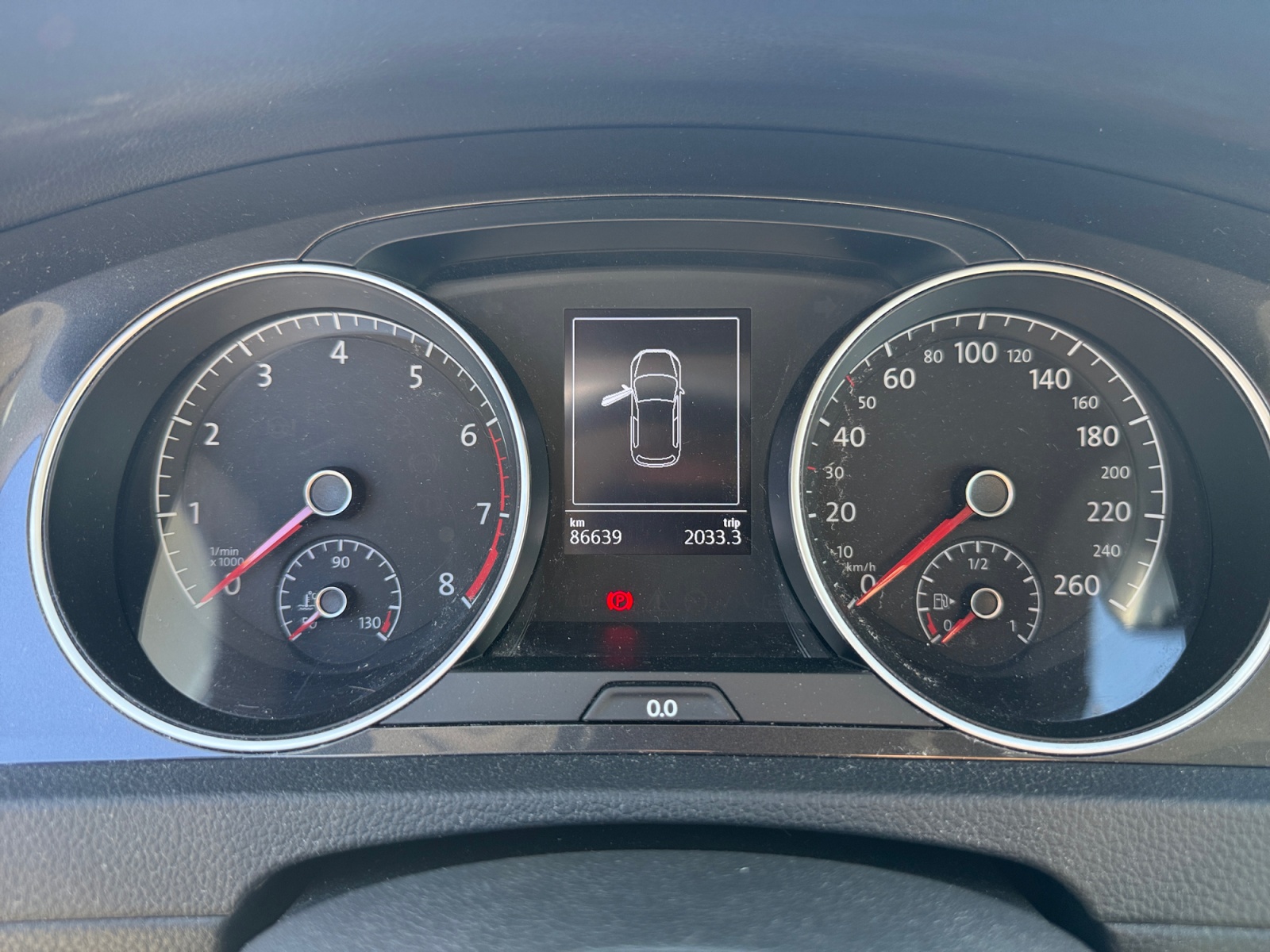 Volkswagen Golf 16