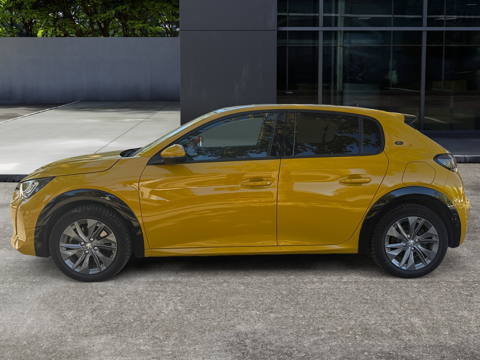 Peugeot E-208 1