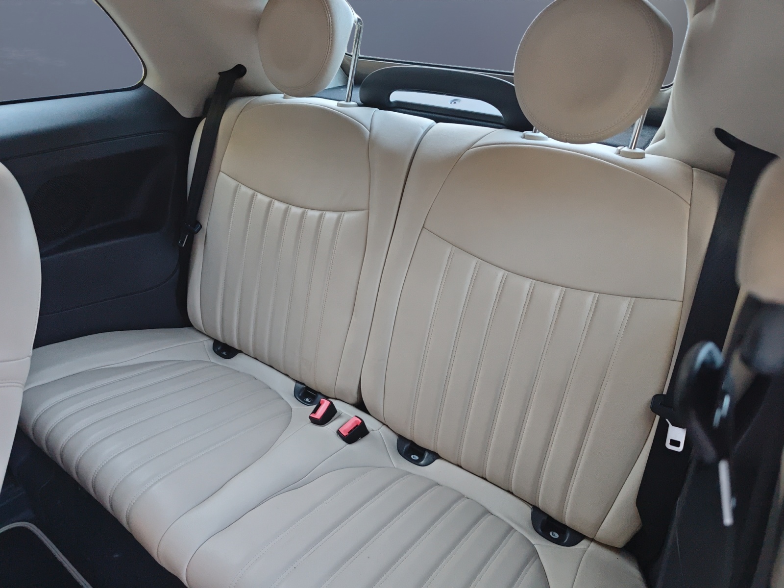 Fiat 500C 10