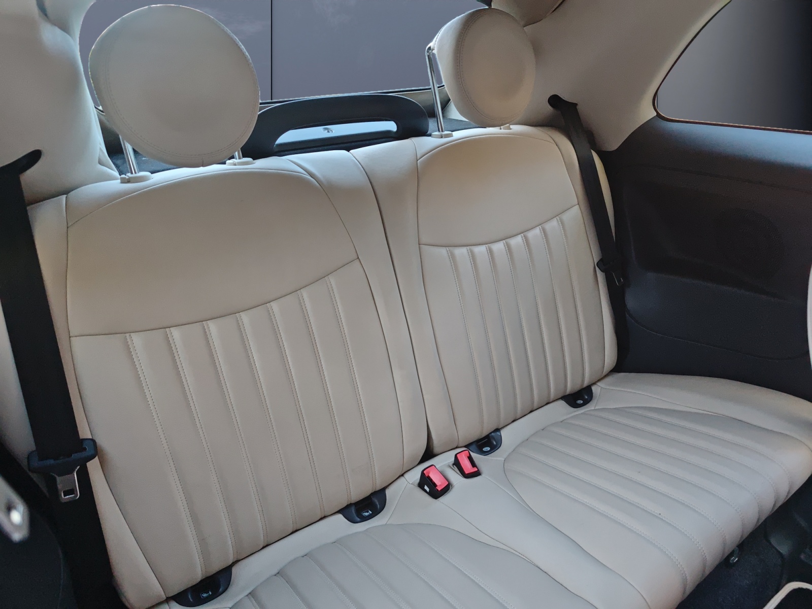 Fiat 500C 11