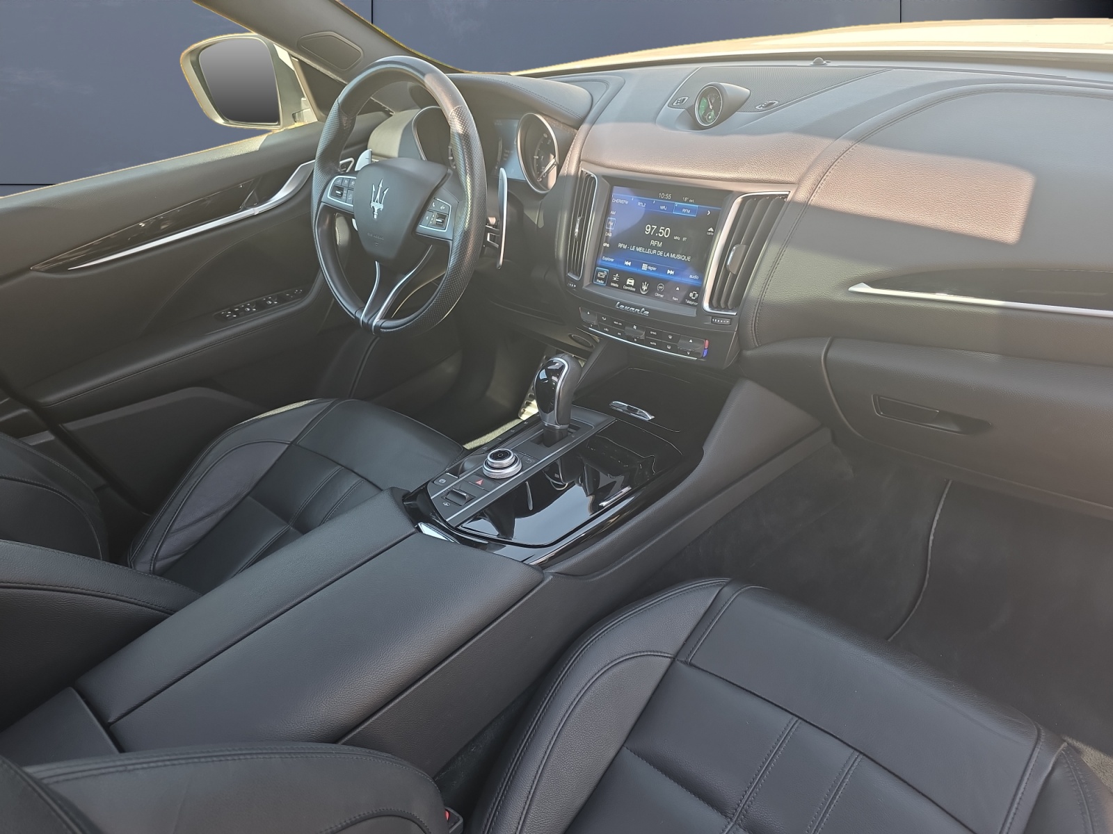 Maserati Levante 12