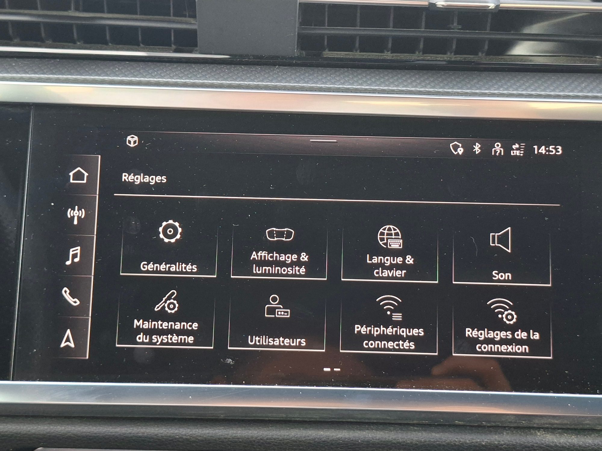 Audi Q3 38