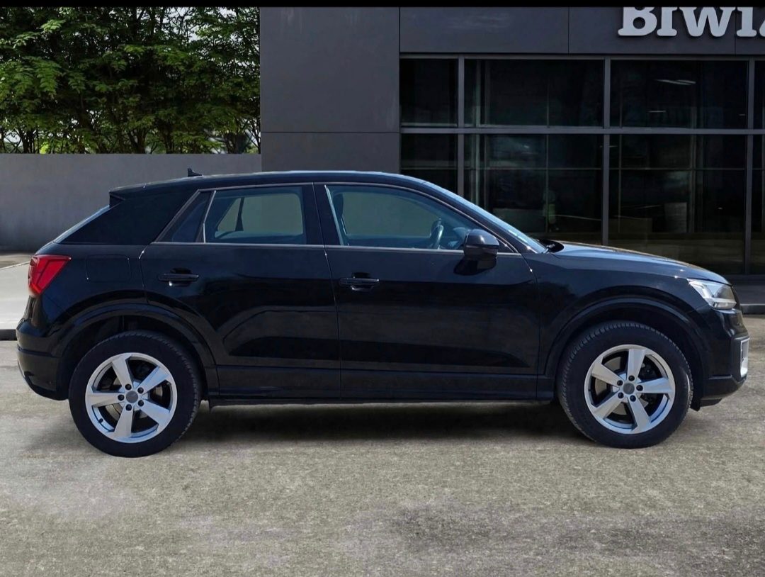 Audi Q2 5