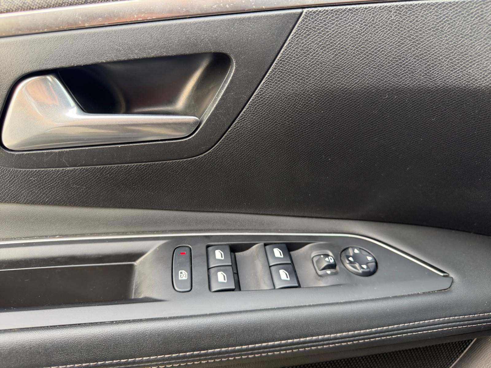 Peugeot 3008 18