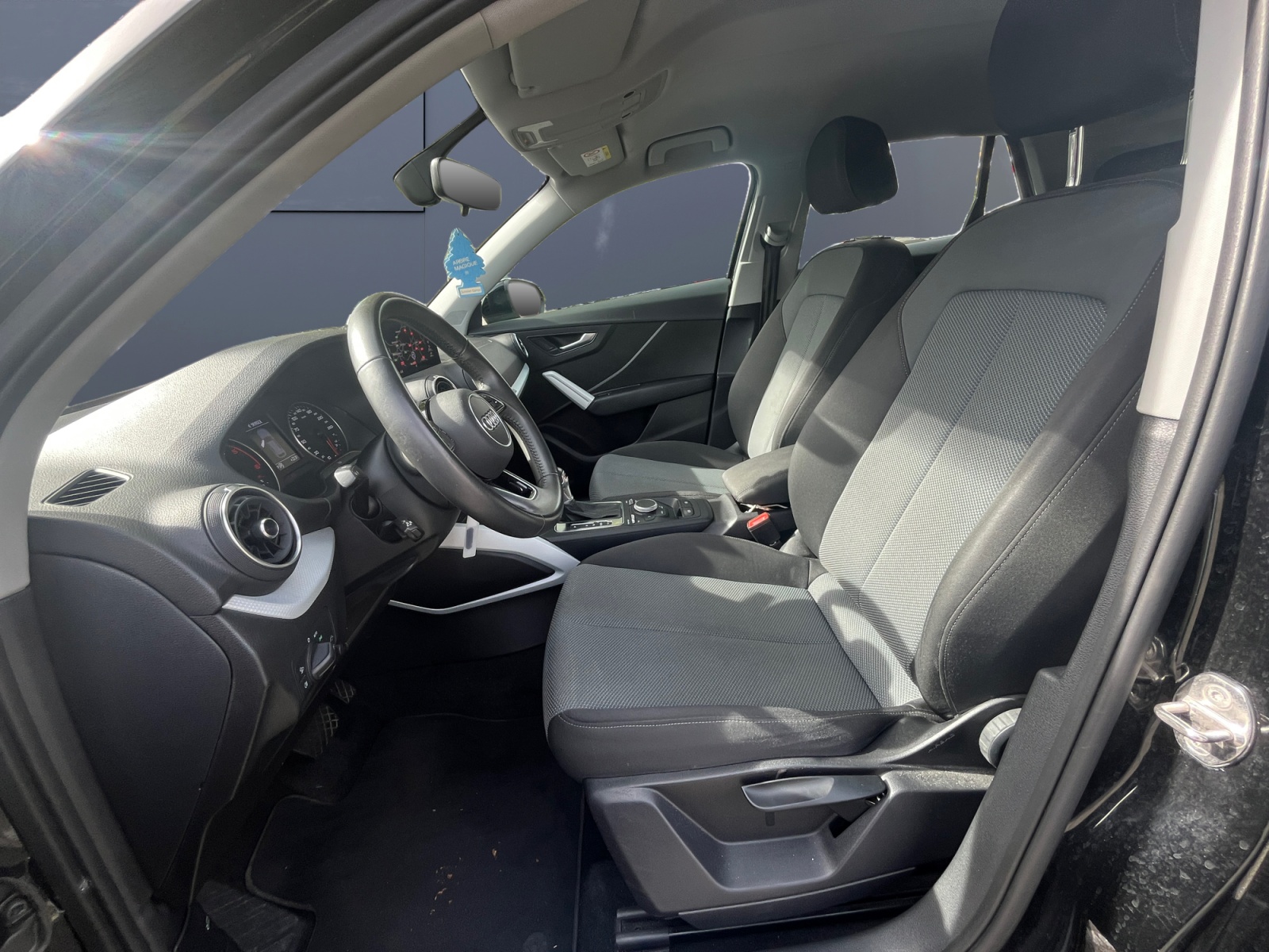Audi Q2 9