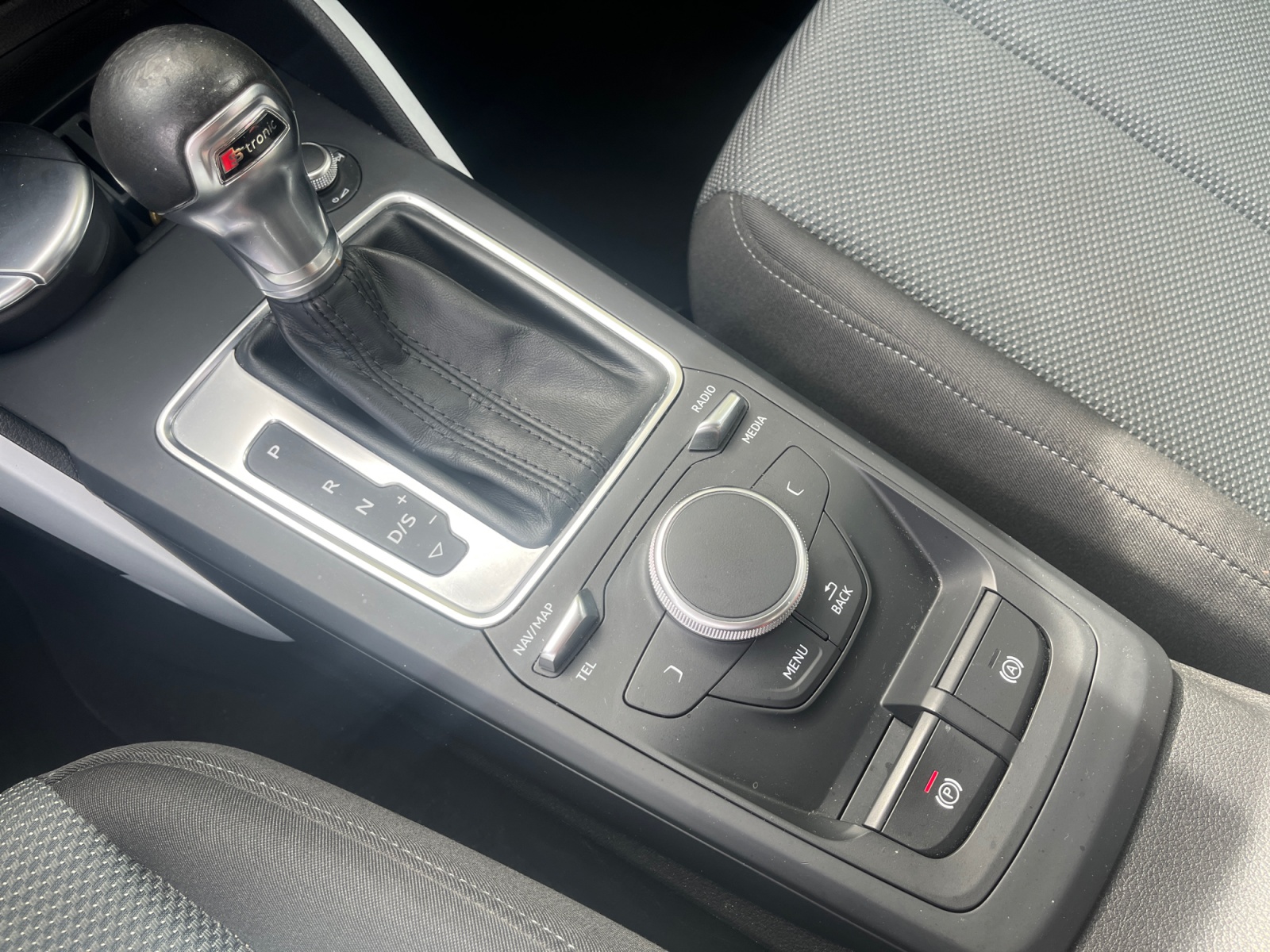 Audi Q2 20