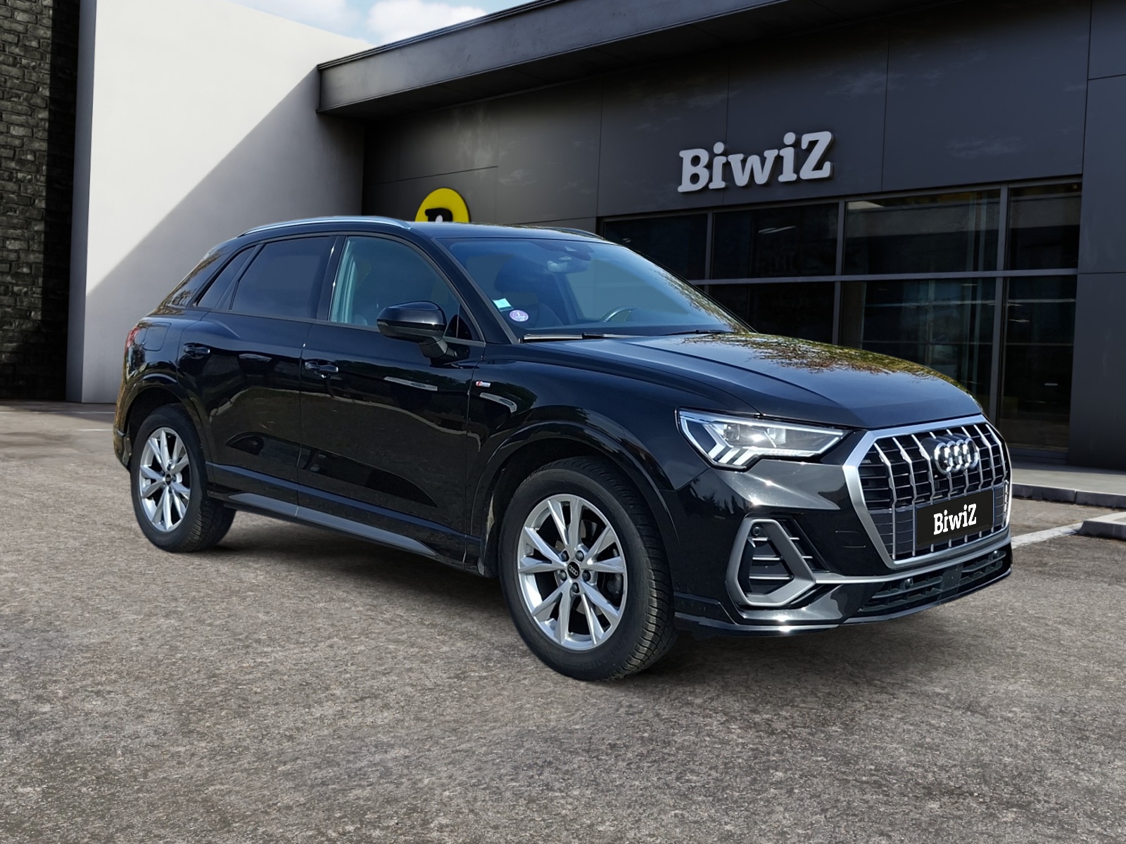 Audi Q3 6