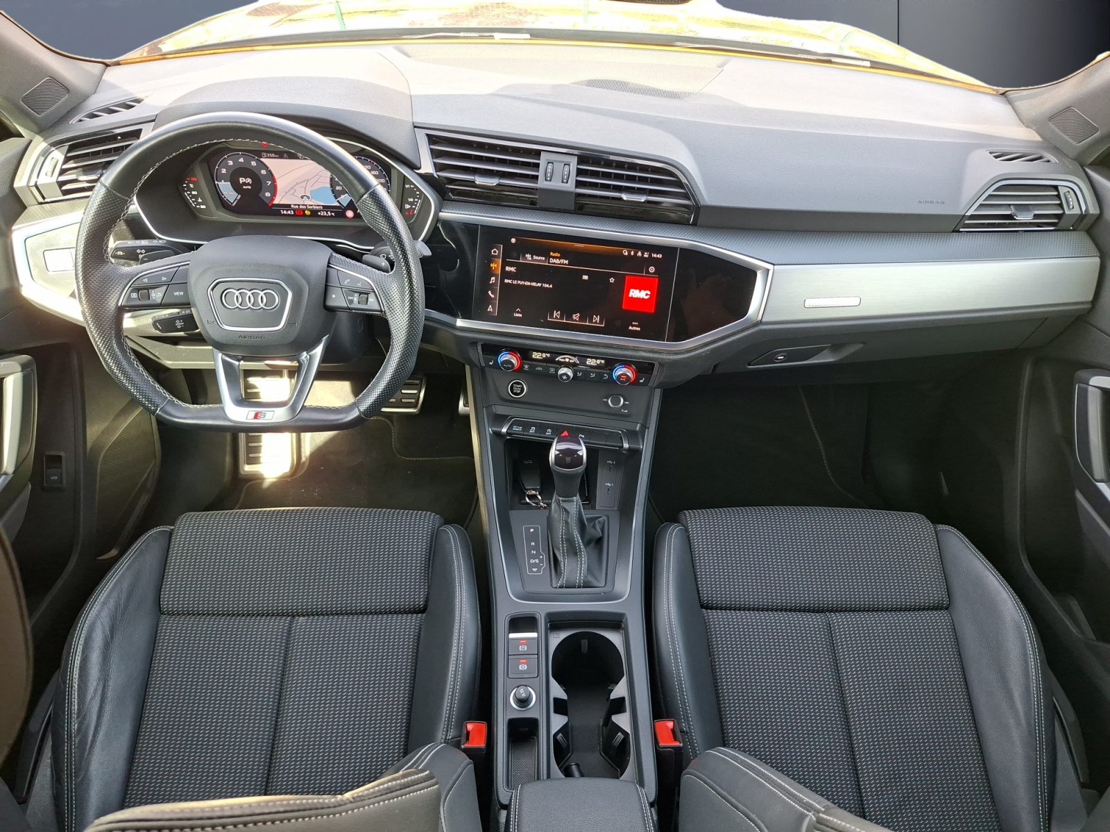 Audi Q3 14