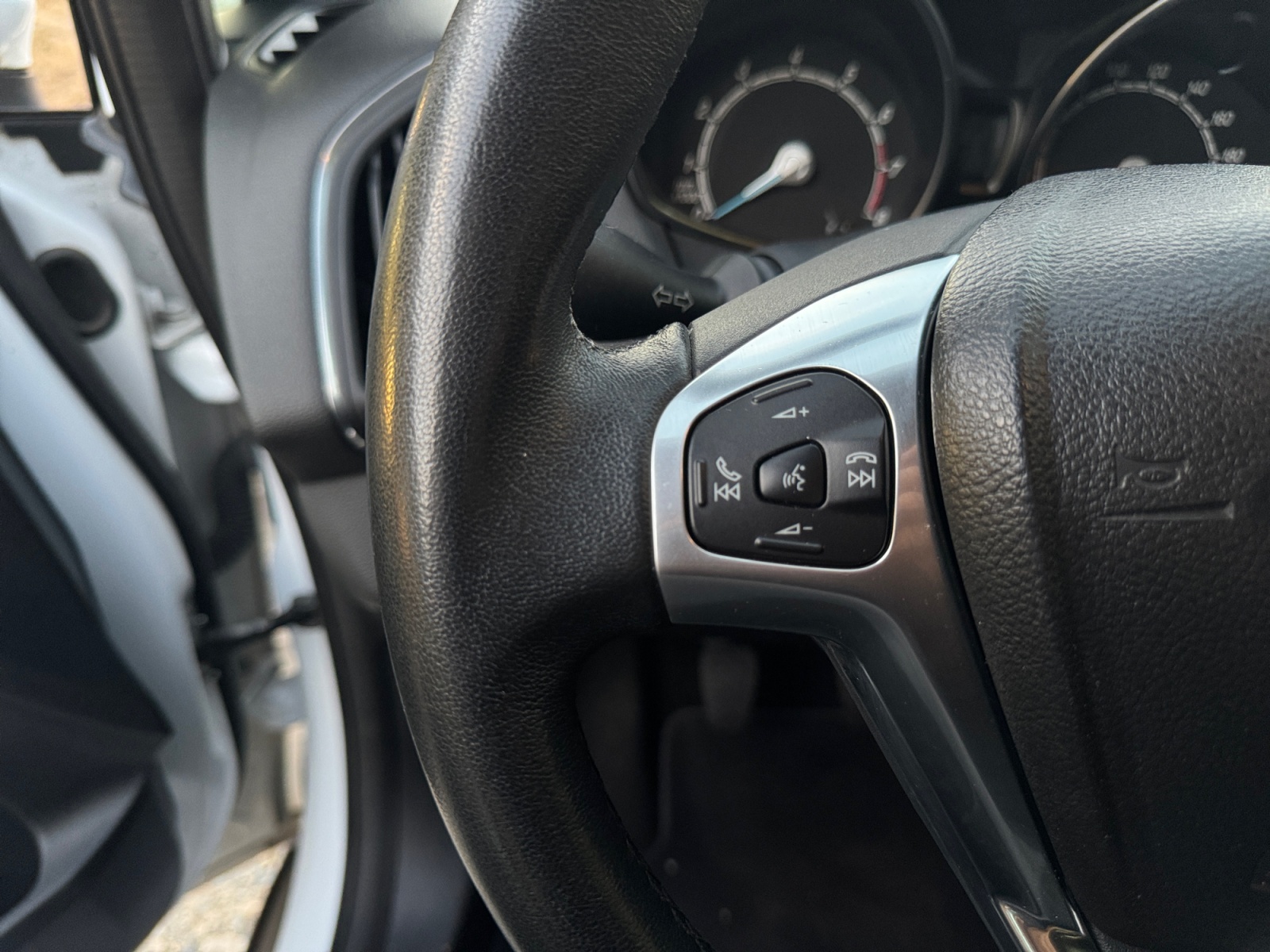 Ford B-Max 18