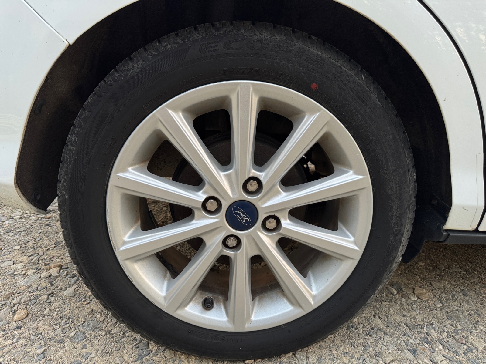 Ford B-Max 23