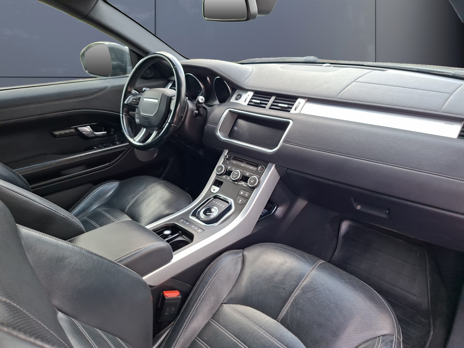 Land Rover Range Rover Evoque 12
