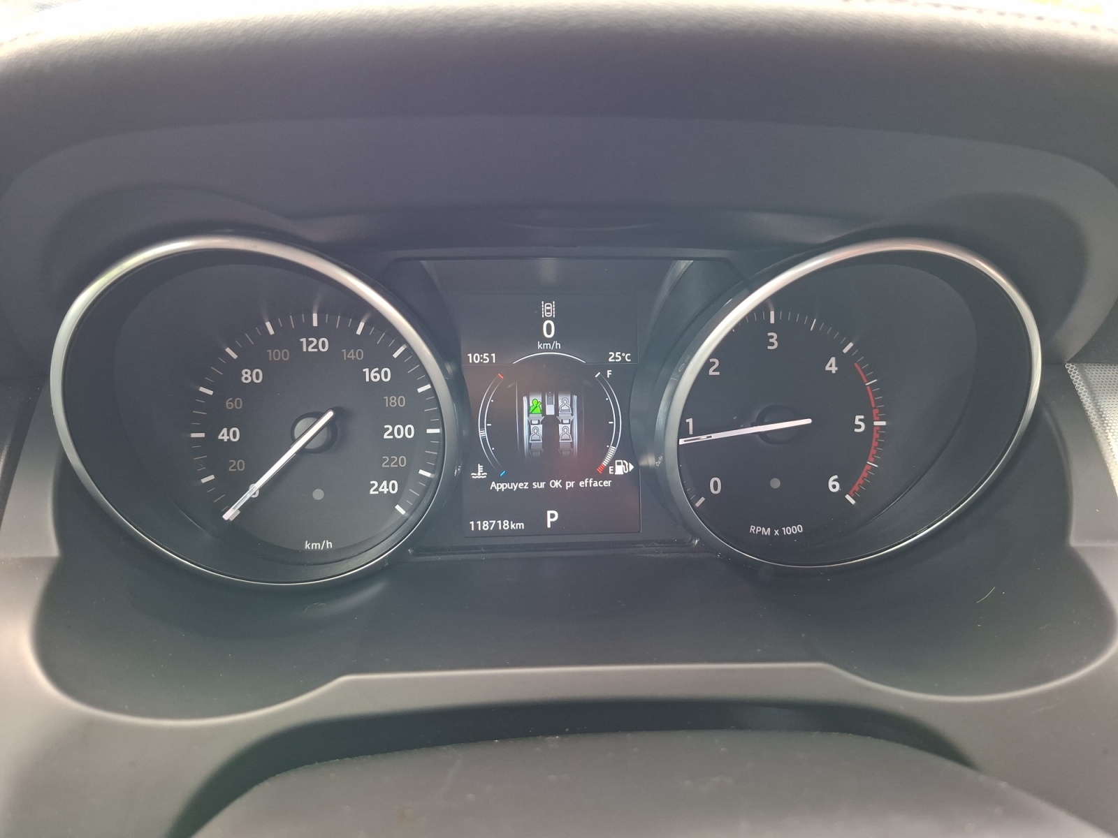 Land Rover Range Rover Evoque 17