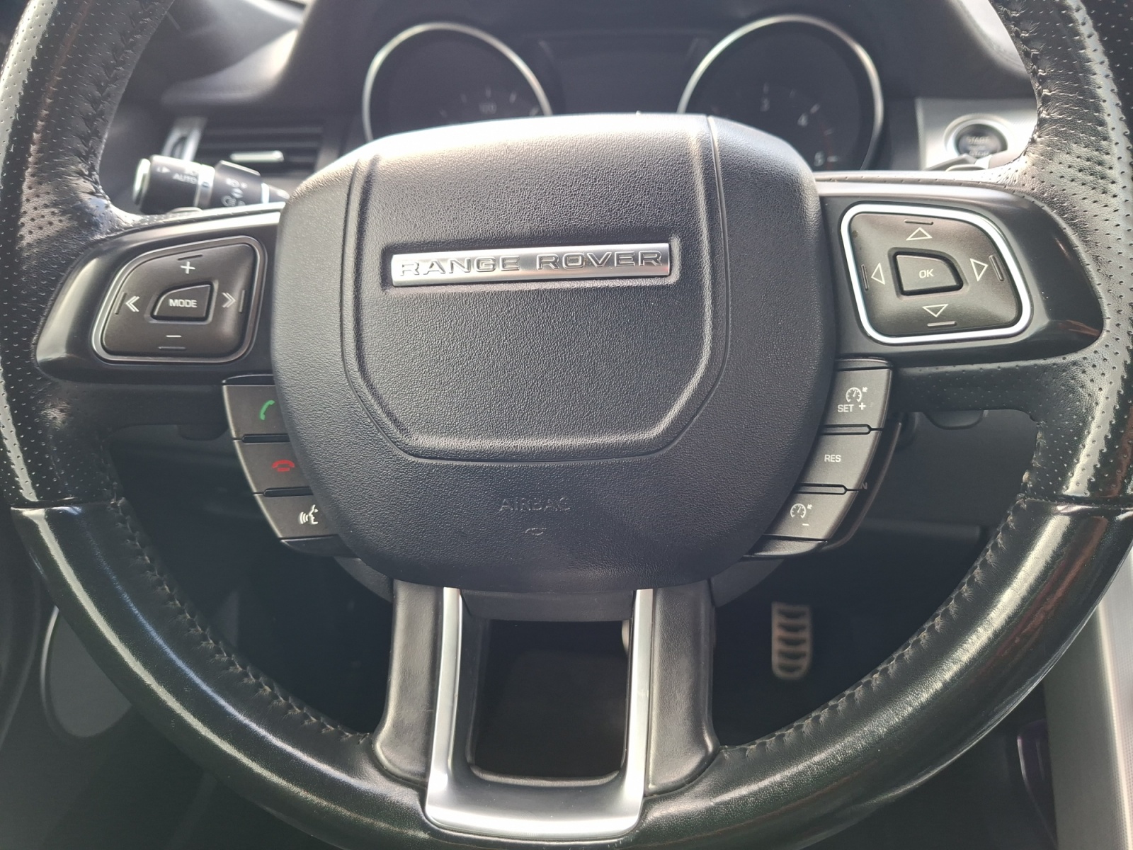 Land Rover Range Rover Evoque 16