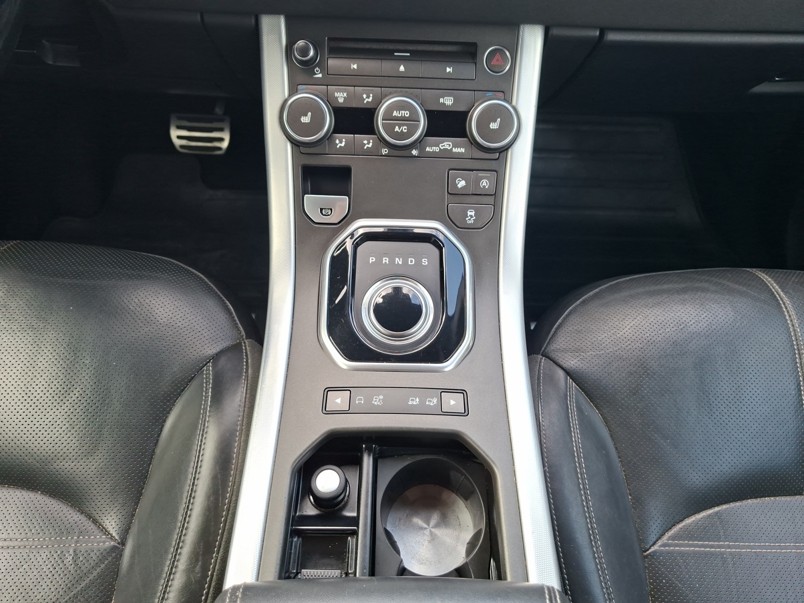 Land Rover Range Rover Evoque 22