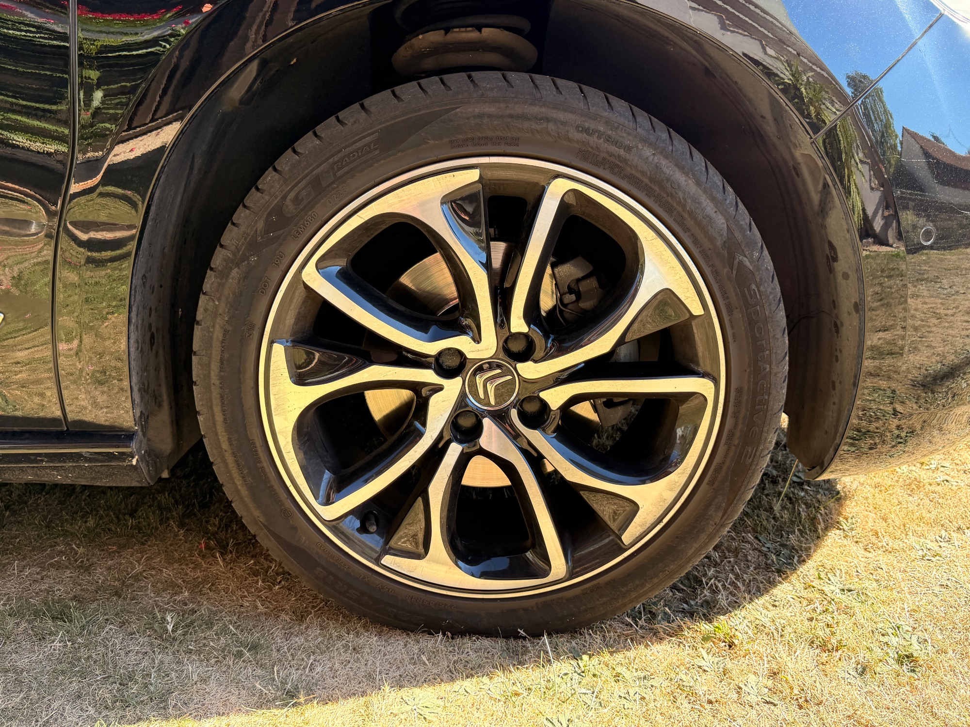 Ds Automobiles Ds 4 19