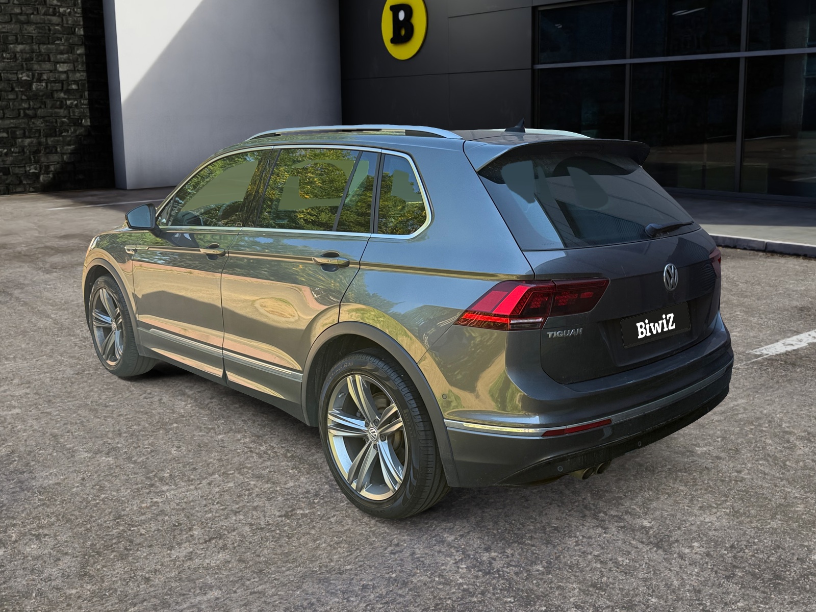 Volkswagen Tiguan 2