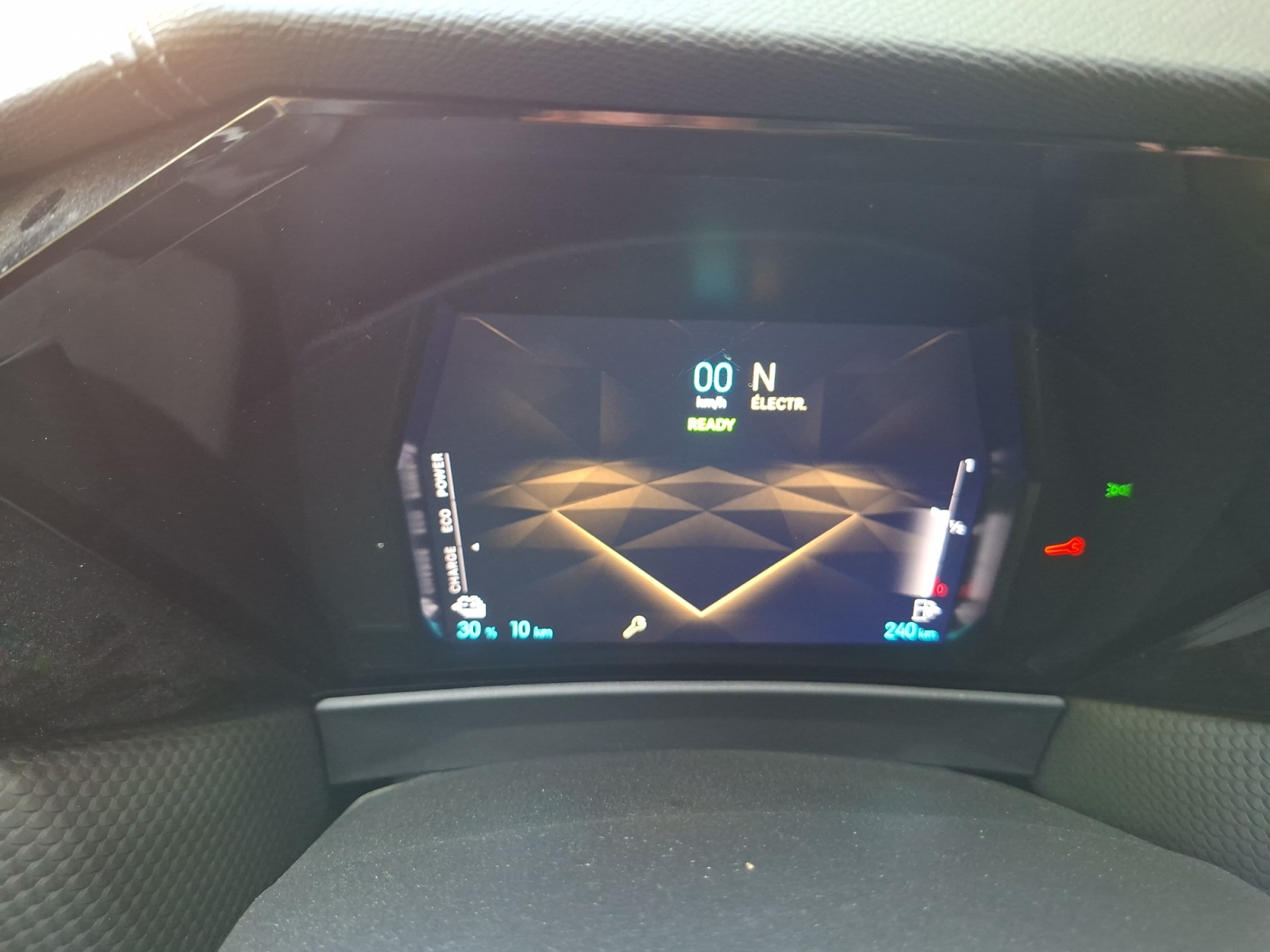 Ds Automobiles Ds 4 18