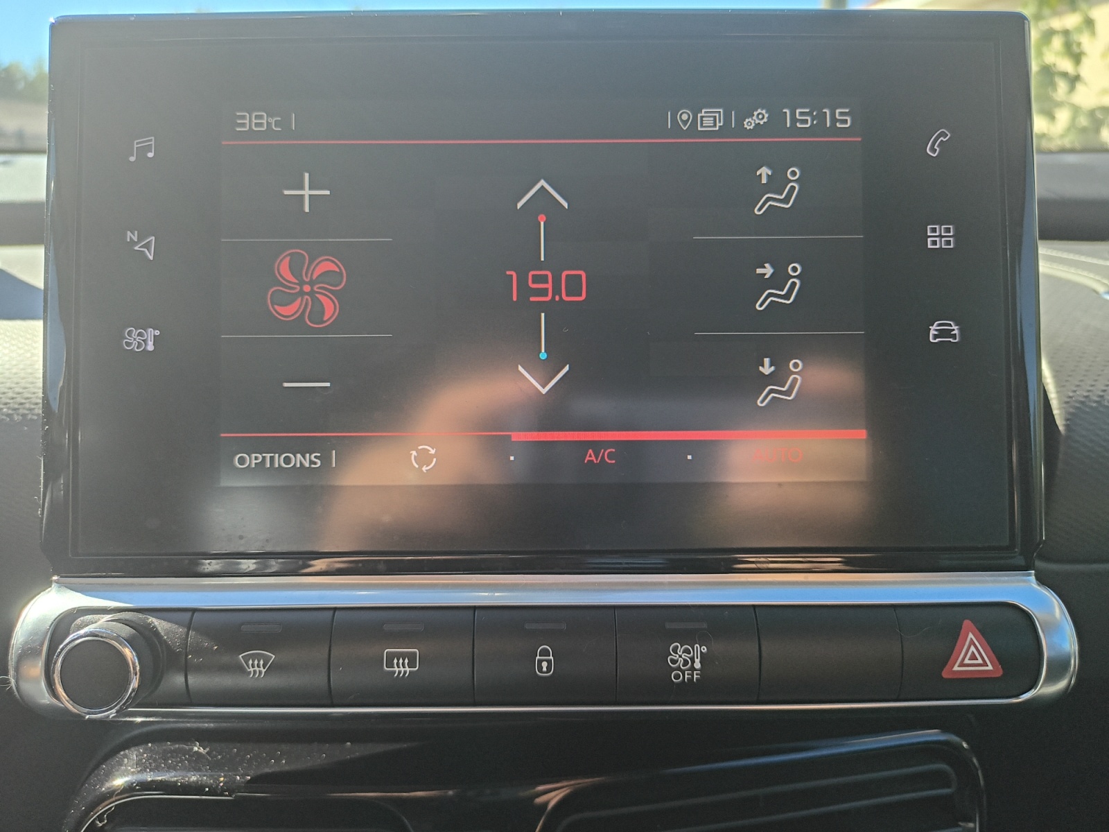 Citroen C4 Cactus 21