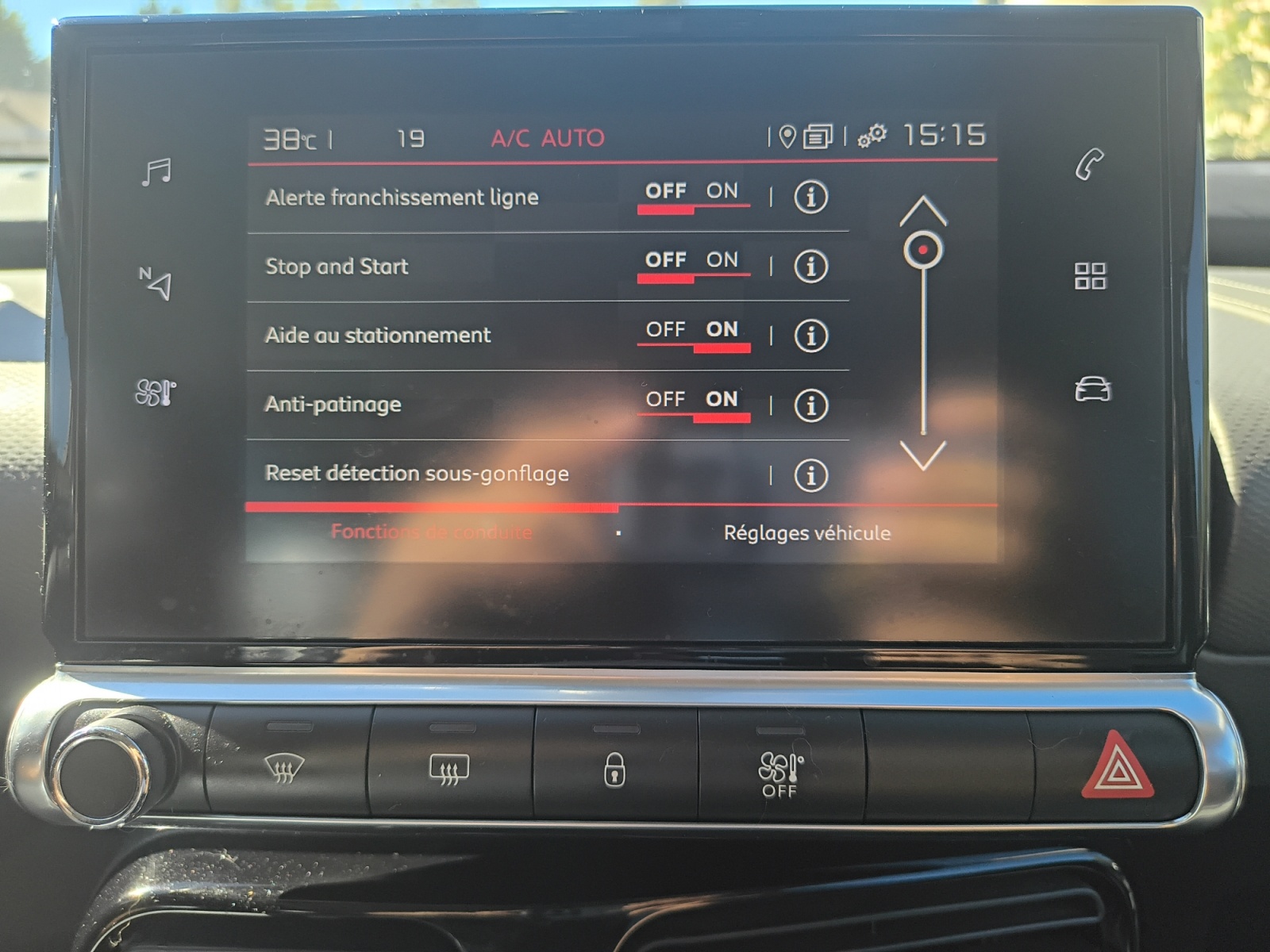 Citroen C4 Cactus 23