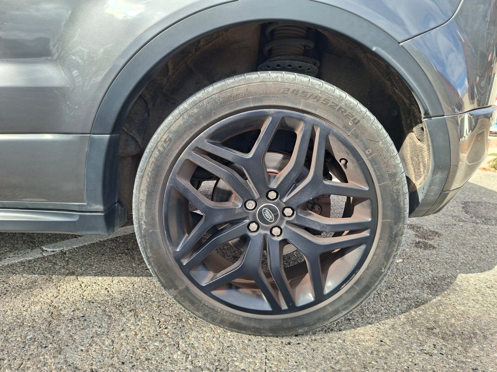 Land Rover Range Rover Evoque 32