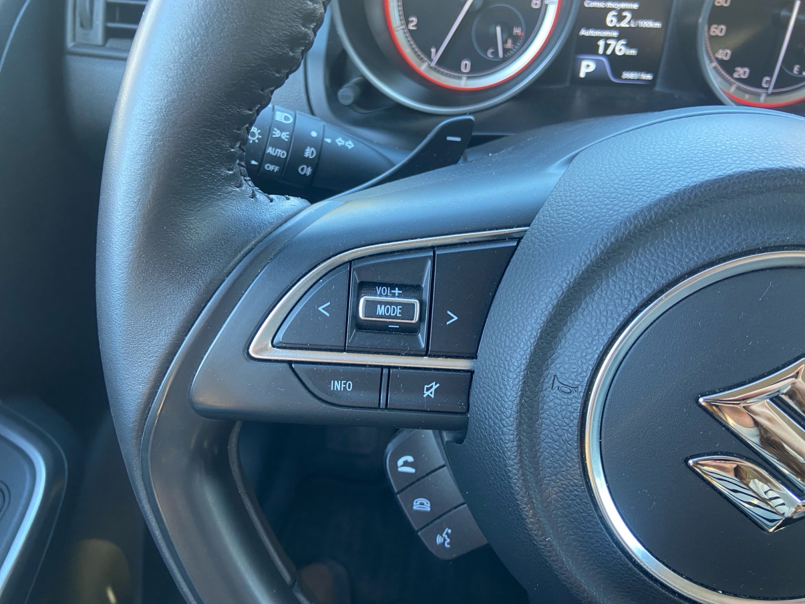 Suzuki Swift 17