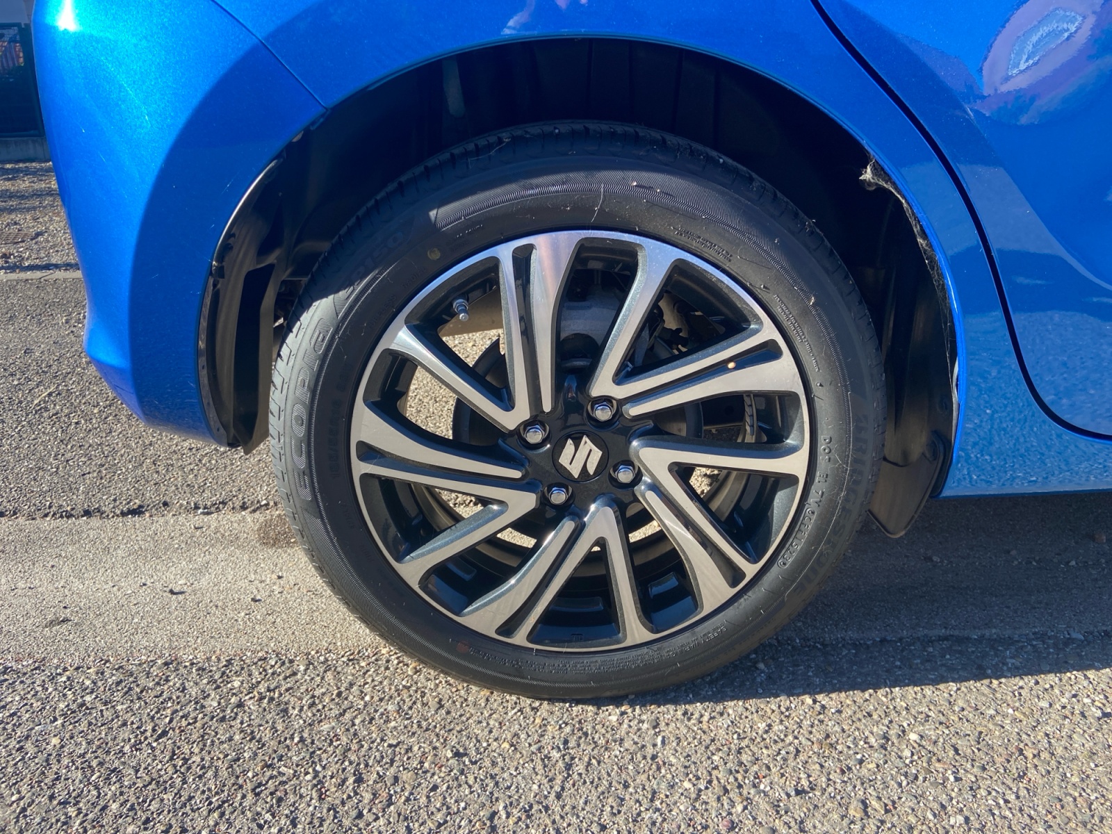 Suzuki Swift 28