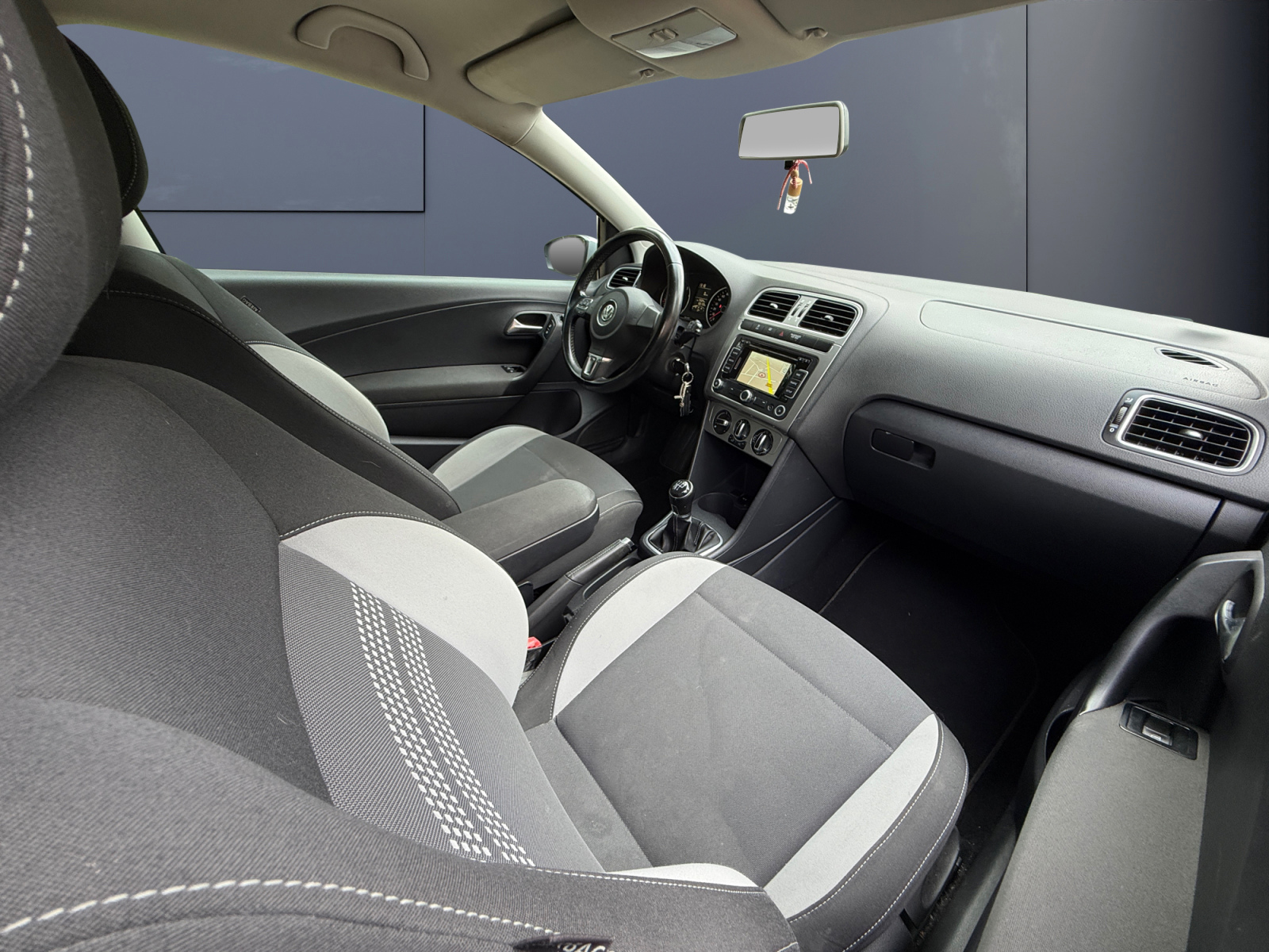 Volkswagen Polo 12