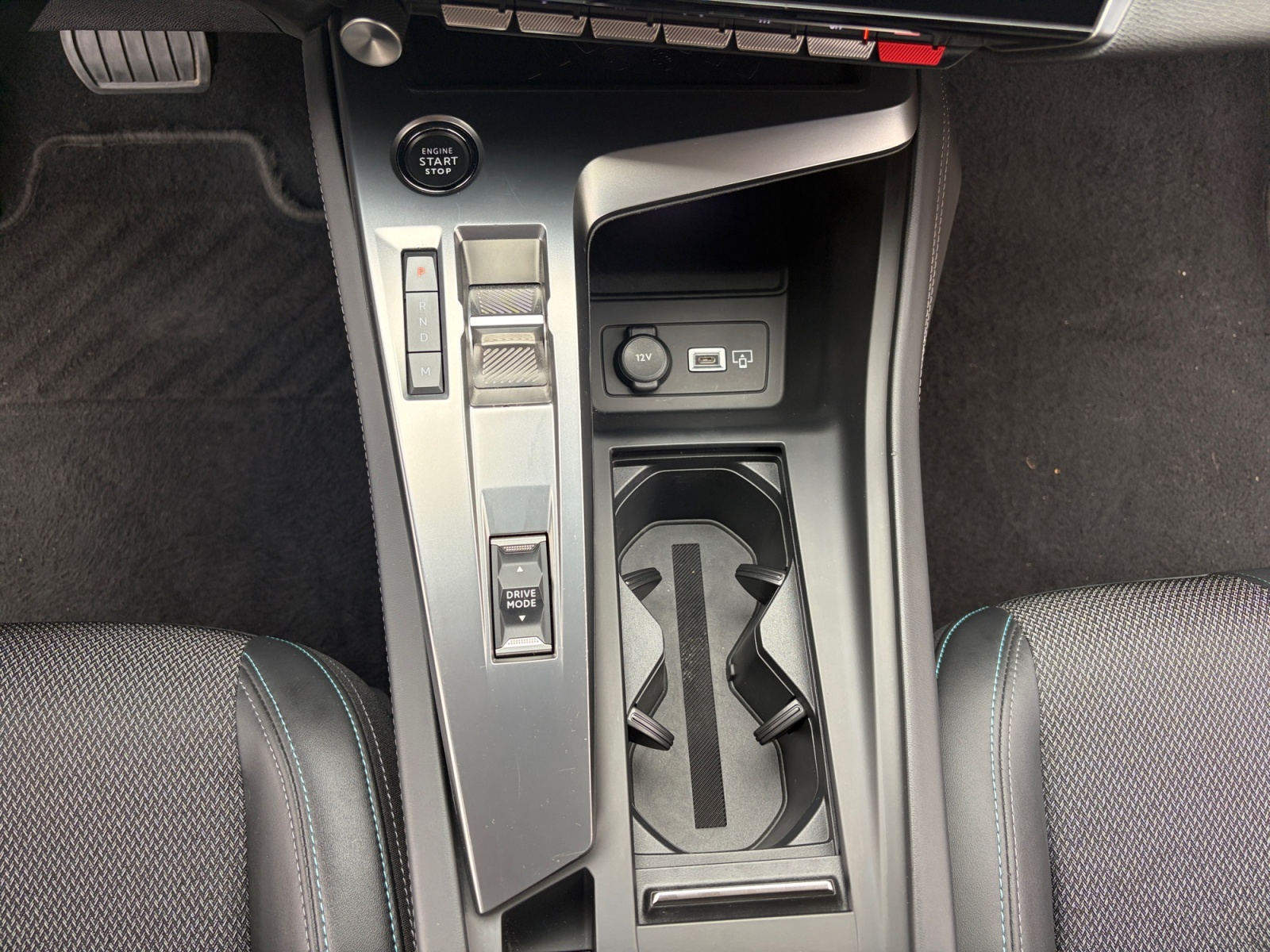 Peugeot 308 32