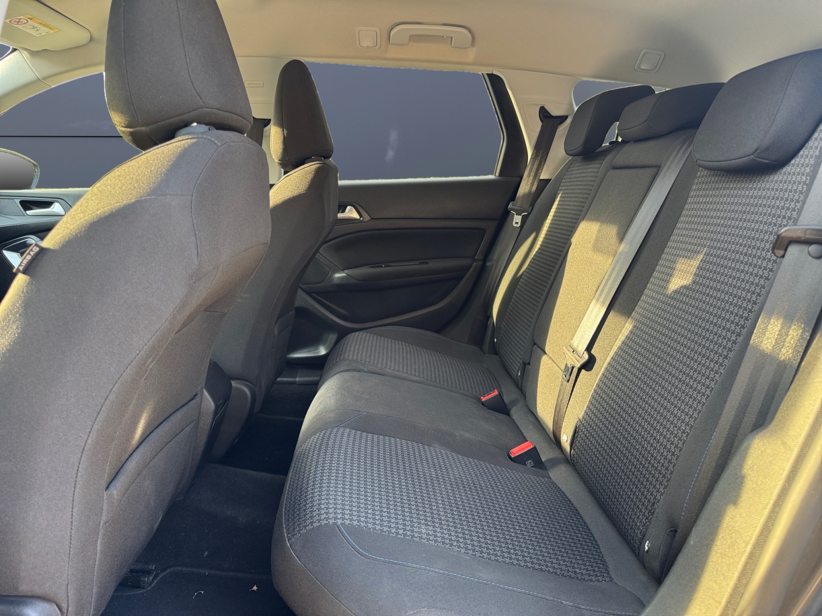 Peugeot 308 10