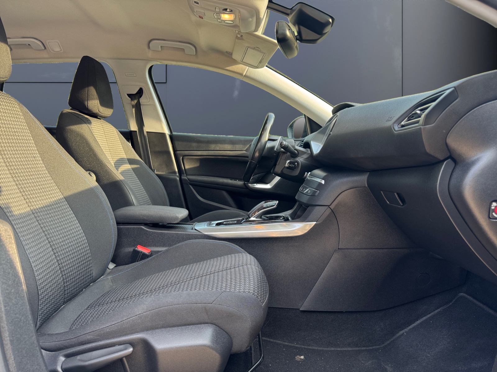 Peugeot 308 13