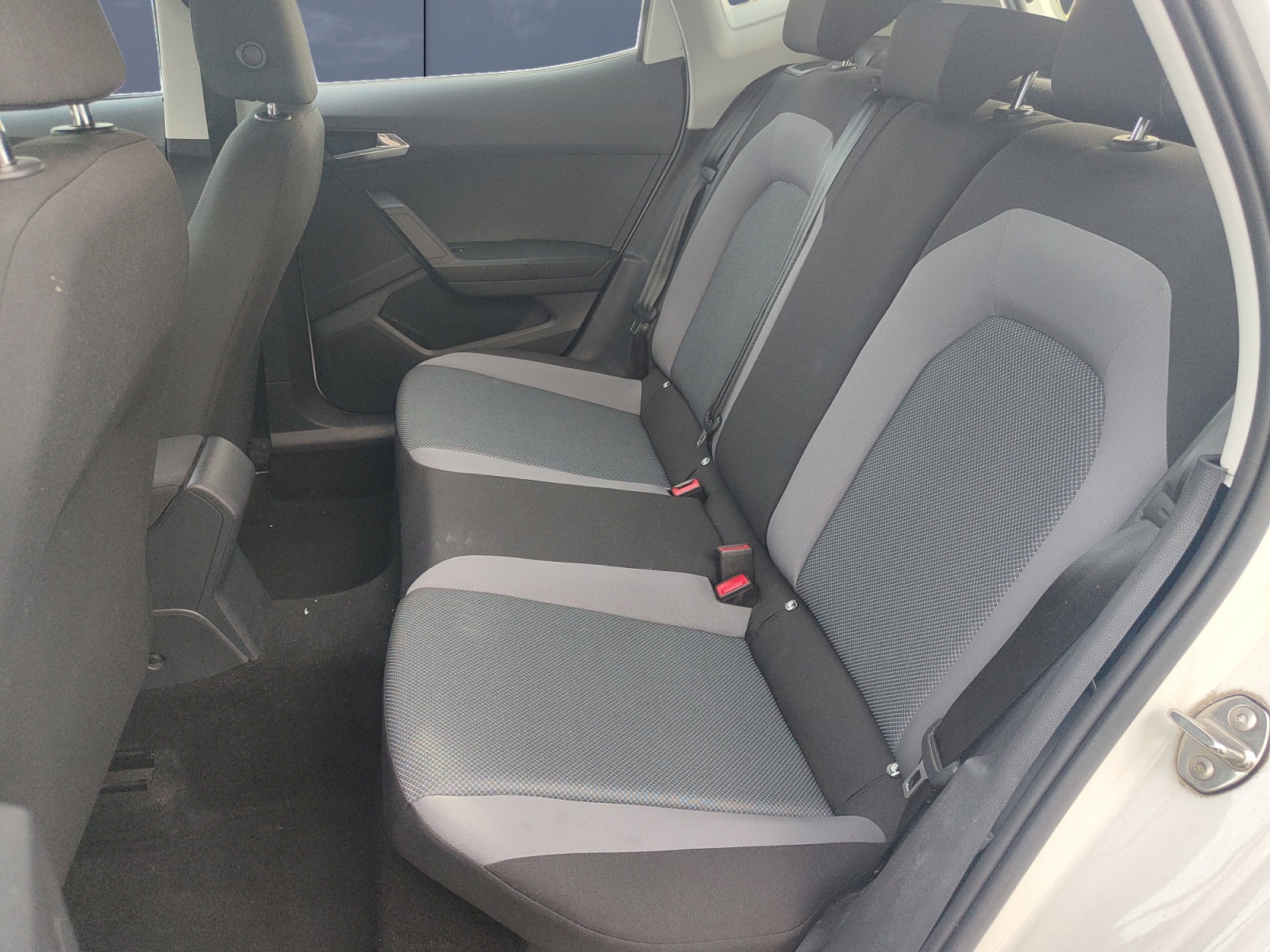 Seat Arona 9