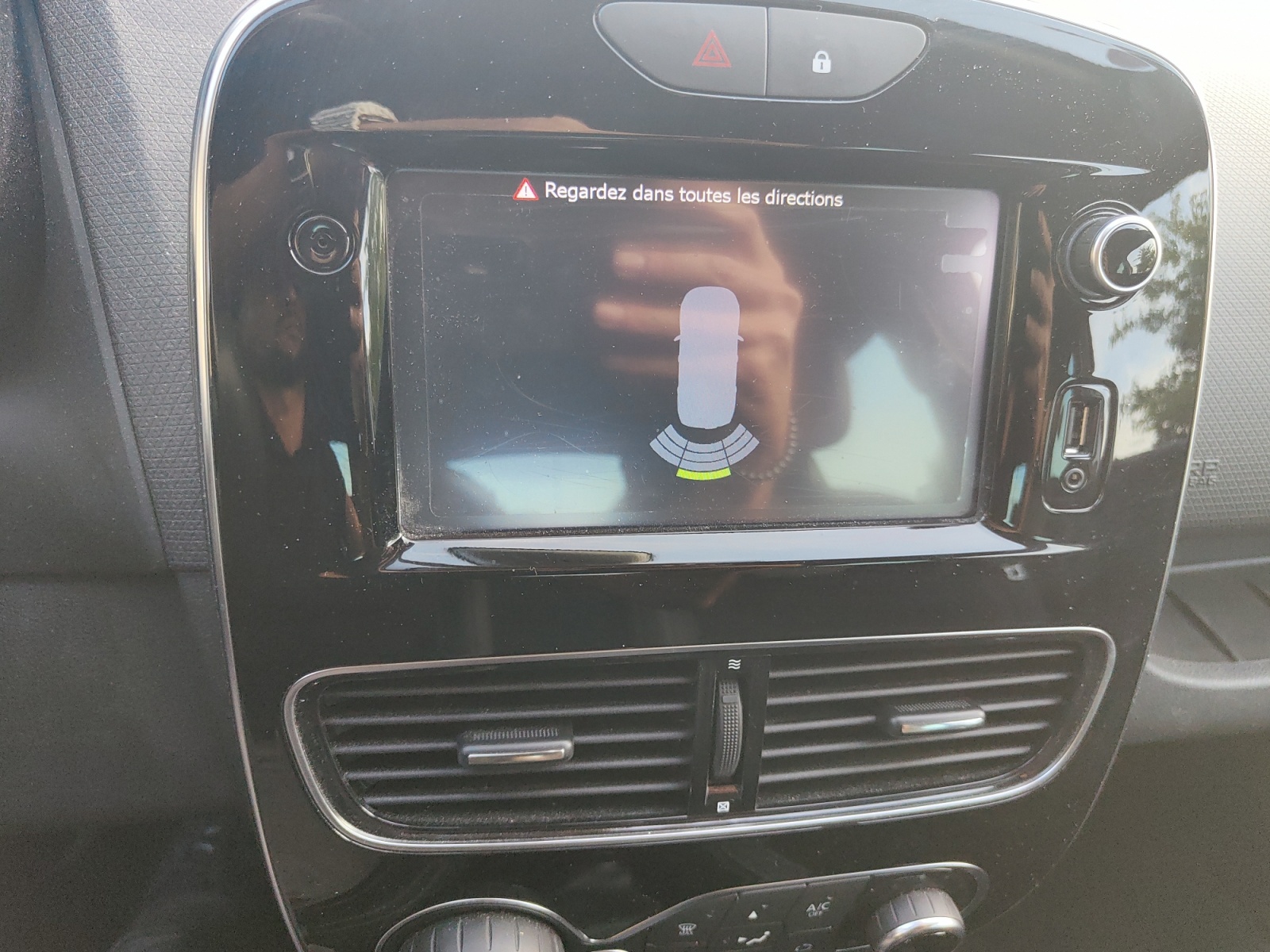 Renault Clio 18