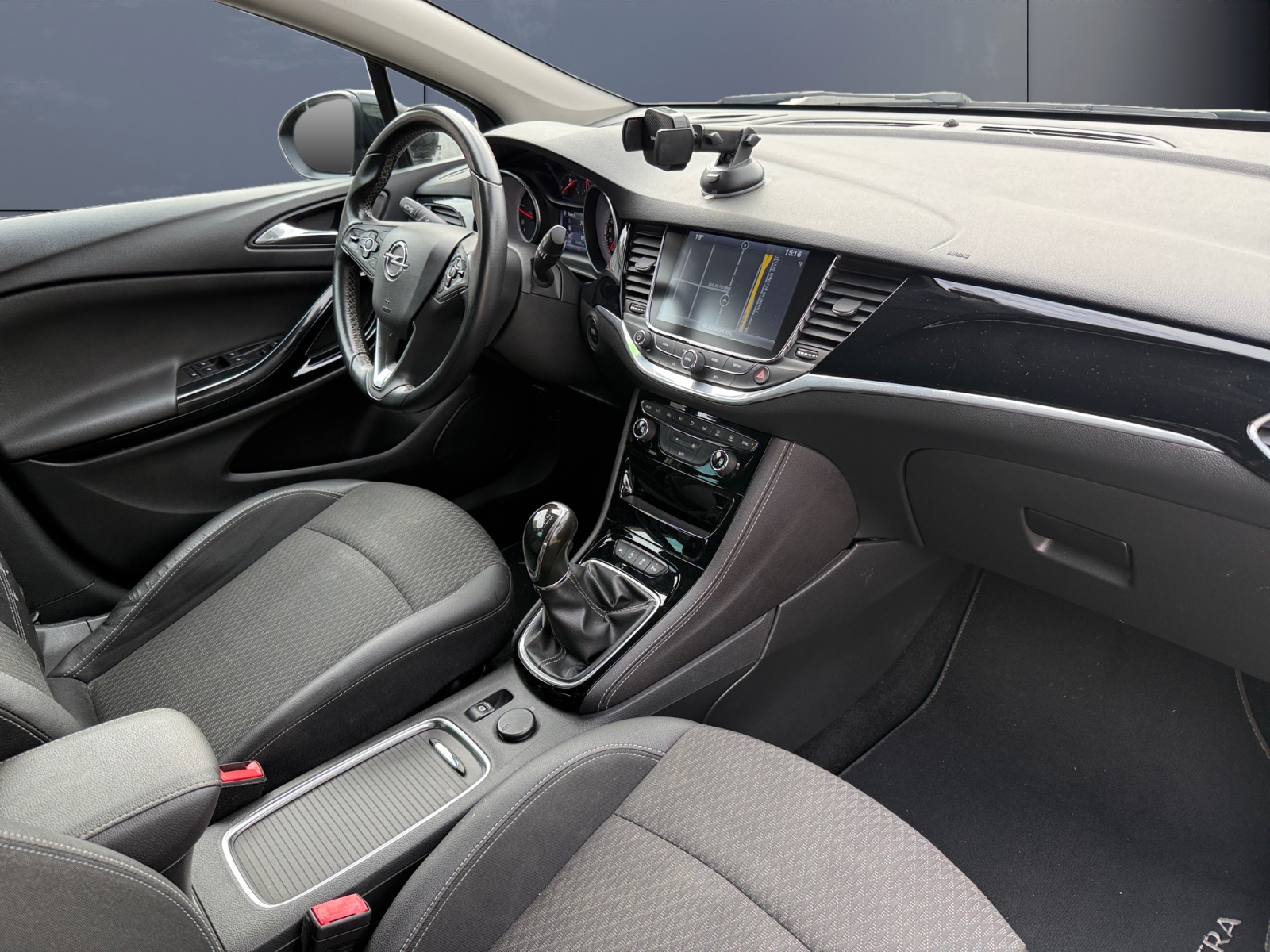 Opel Astra 12