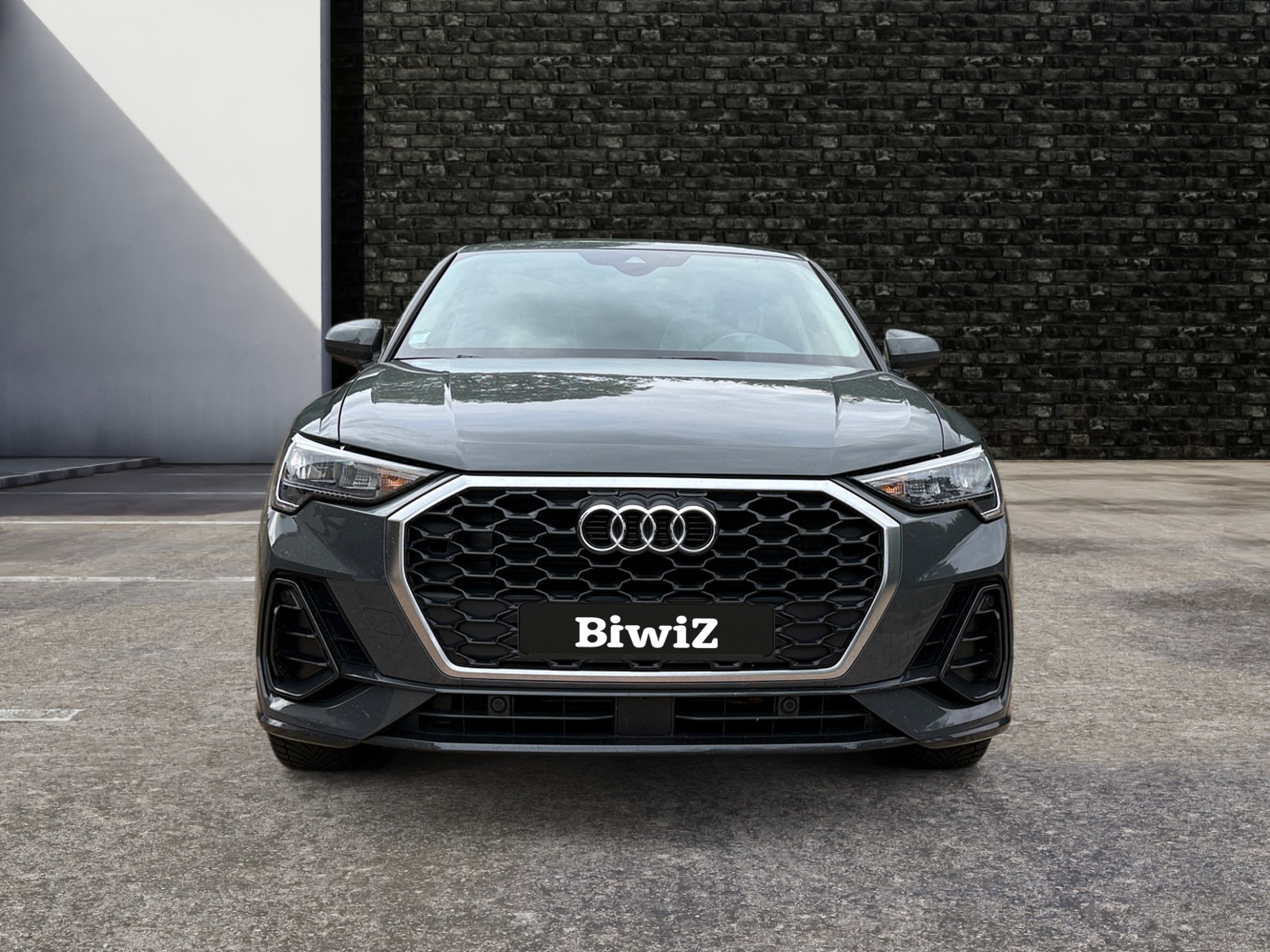Audi Q3 7