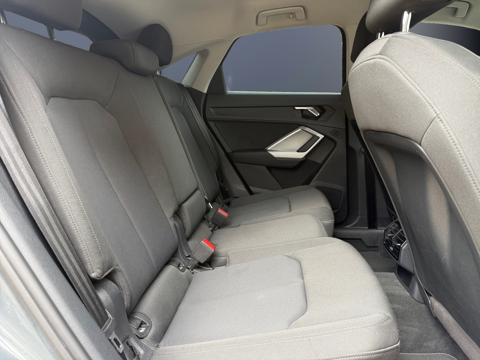 Audi Q3 11